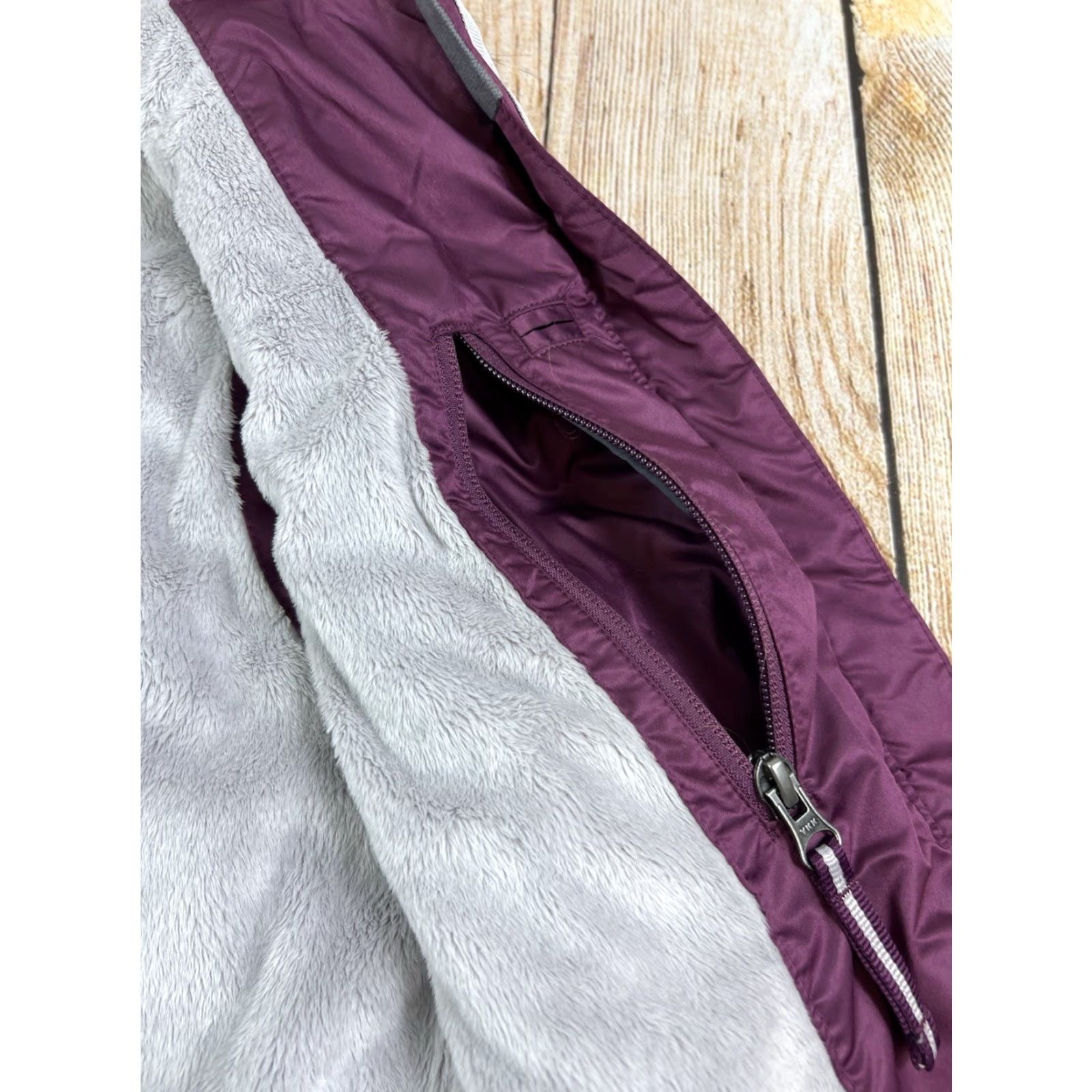 Vintage Cabela's Women’s Vest Puffer Lined Fleece Purple Medium Frost Wool? Size M / US 6-8 / IT 42-44 - 7 Thumbnail