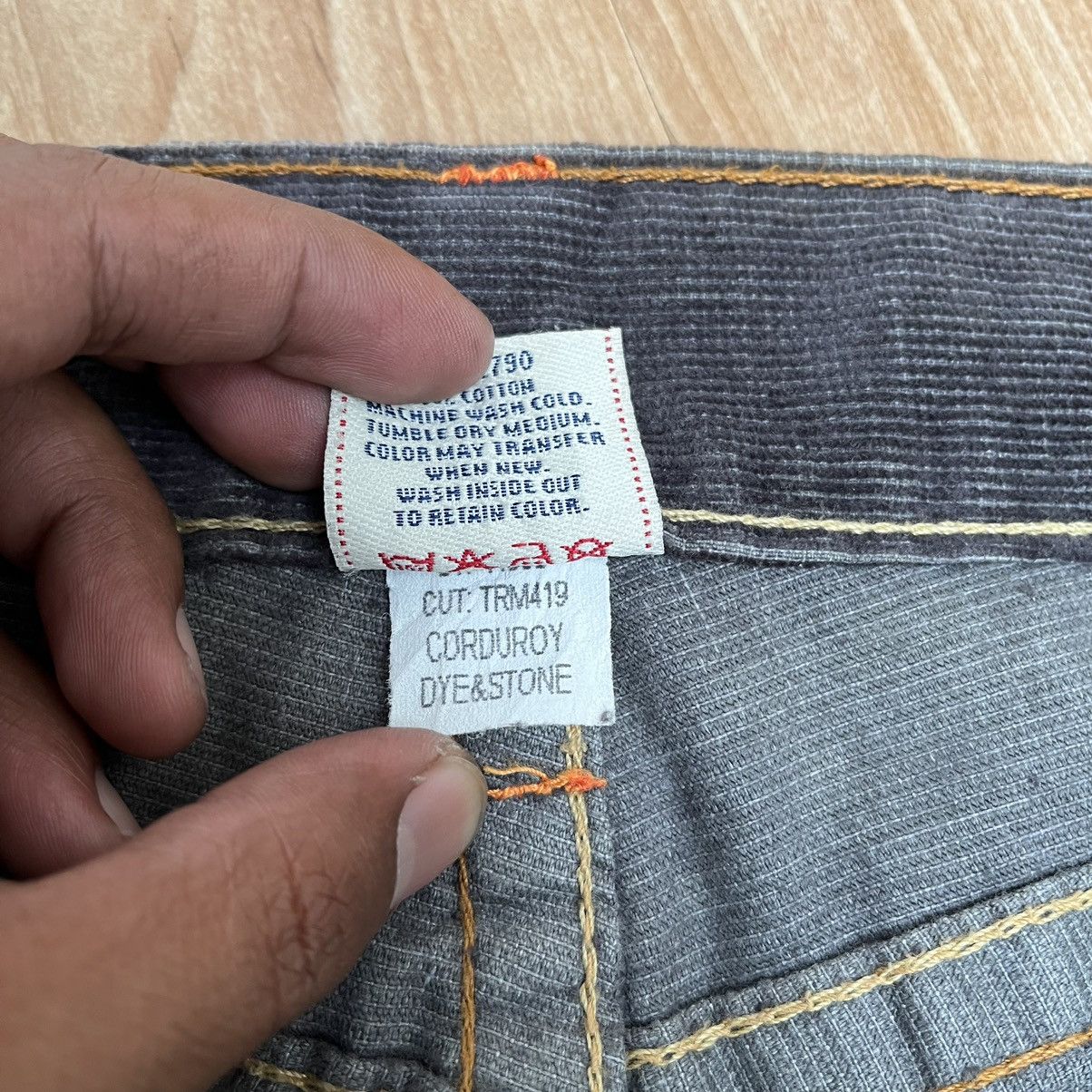 True Religion Teue Religion Corduroy Pants Boot Cut Made In Usa Size 30" / US 8 / IT 44 - 8 Thumbnail