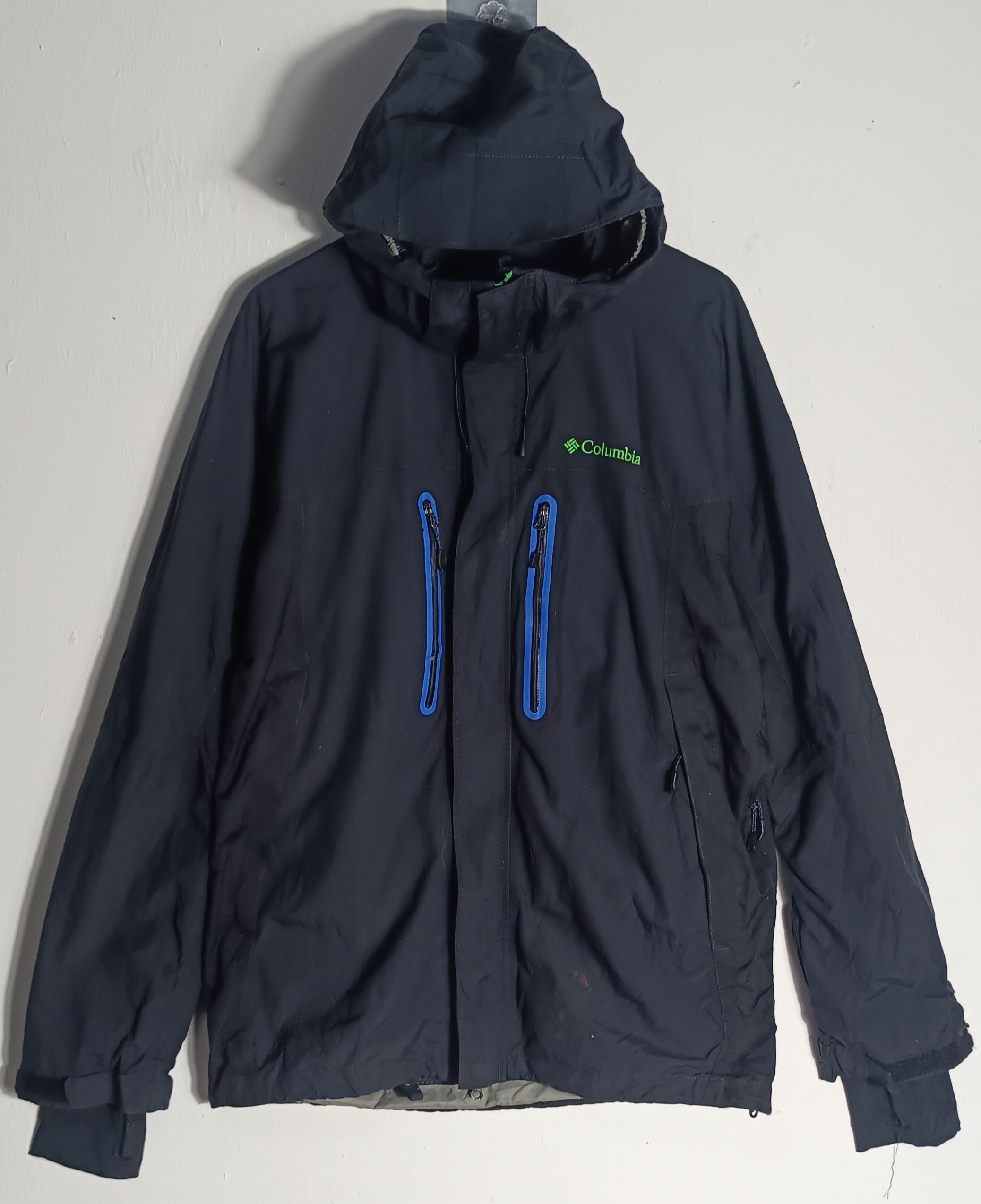 image of Columbia Omni-Tech Waterproof Soft Shel Jacket in Black, Men's (Size Large)