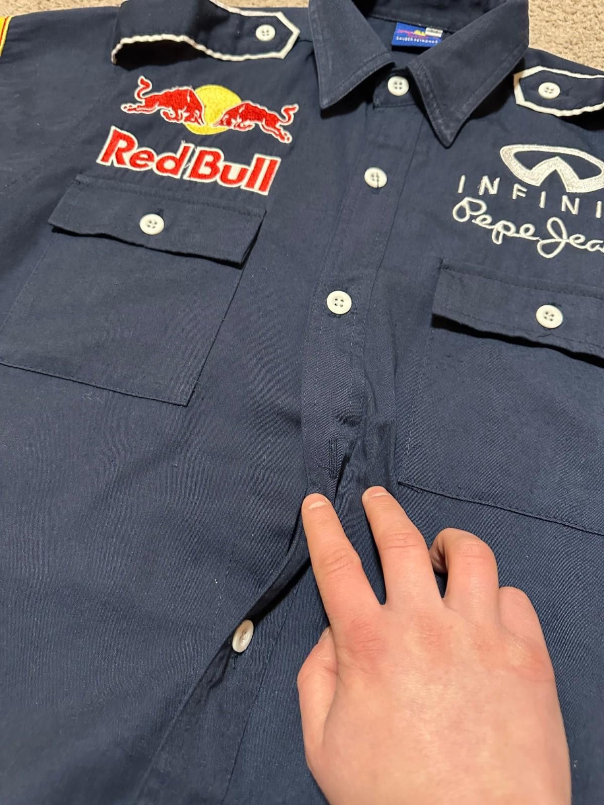 Red Bull 90s Vintage Red Bull Infiniti Embroidery Racing Shirt Sz M Size US M / EU 48-50 / 2 - 6 Thumbnail