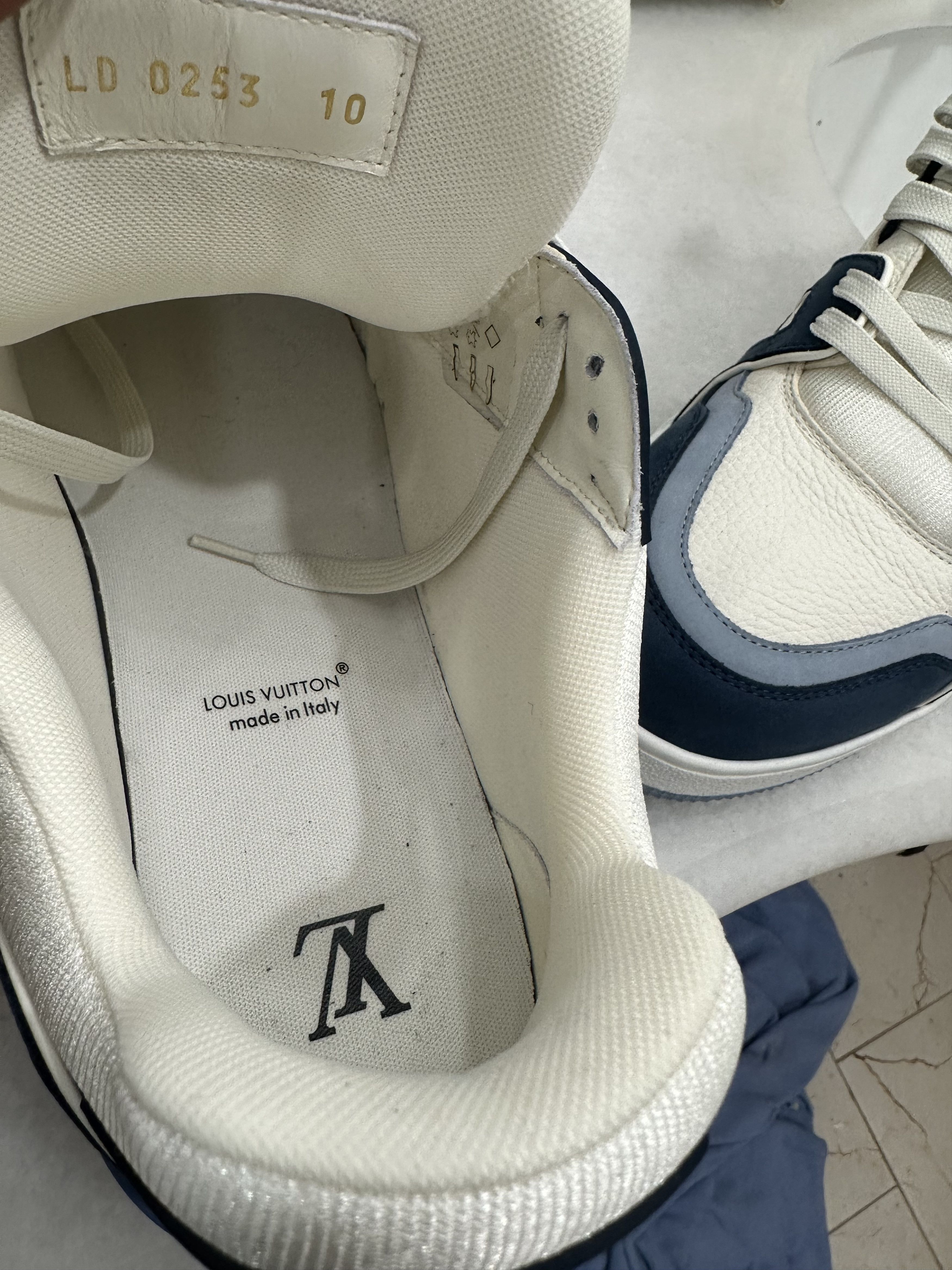 Louis Vuitton Lv trainer Size US 12 / EU 45 - 9 Thumbnail