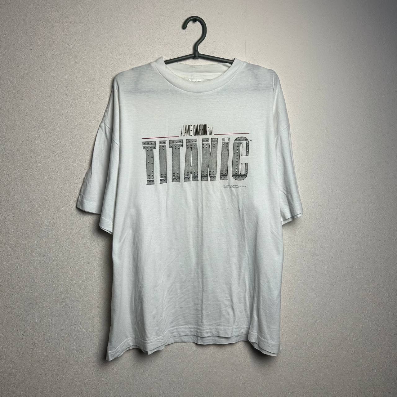 Vintage Vintage Titanic 1998 James Cameron big logo movie tee Size US XL / EU 56 / 4 - 1 Thumbnail