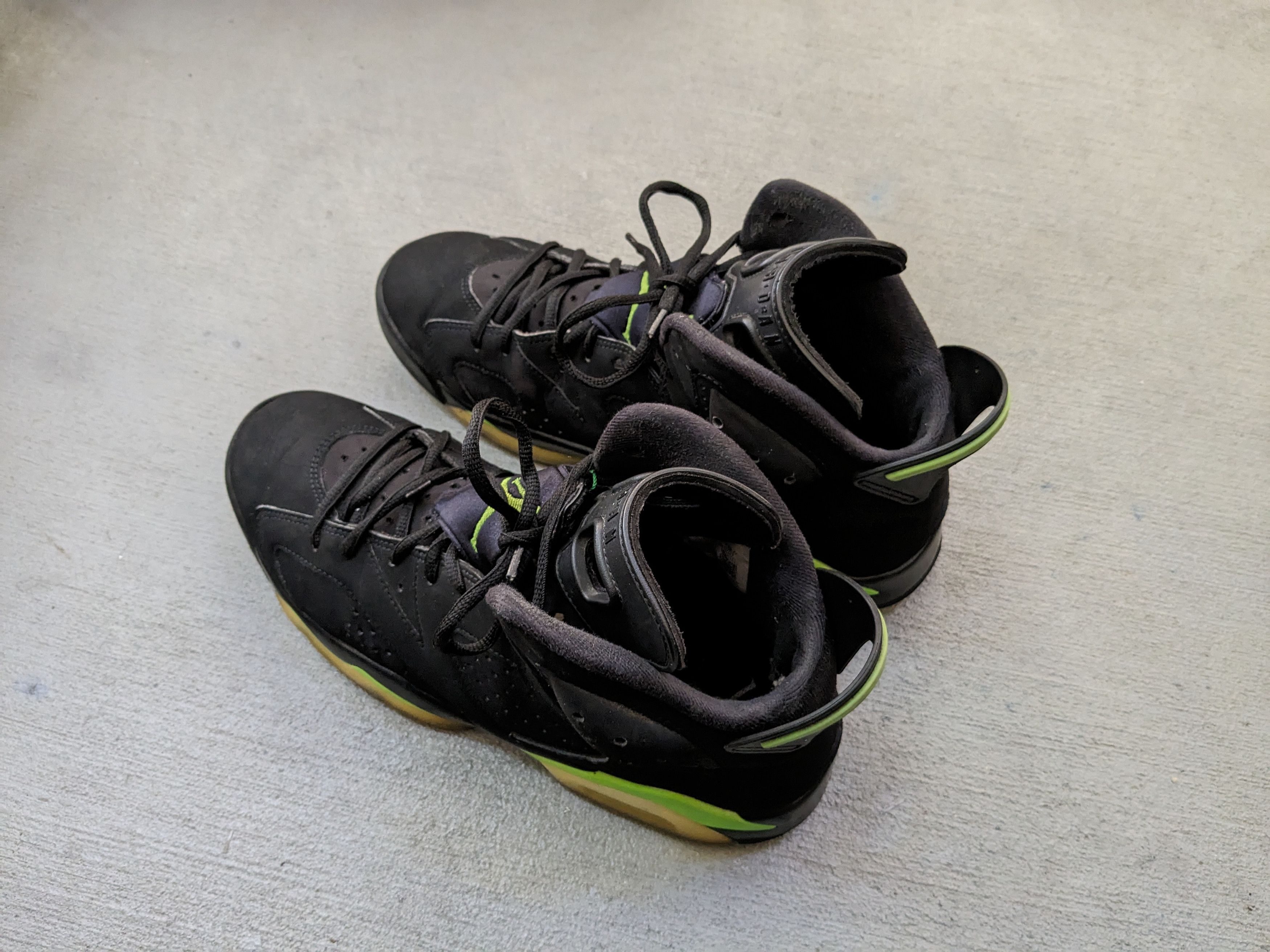 Jordan Brand Nike Air Jordan 6 Retro Electric Green Size 10 CT8529–003 Size US 10 / EU 43 - 16 Thumbnail