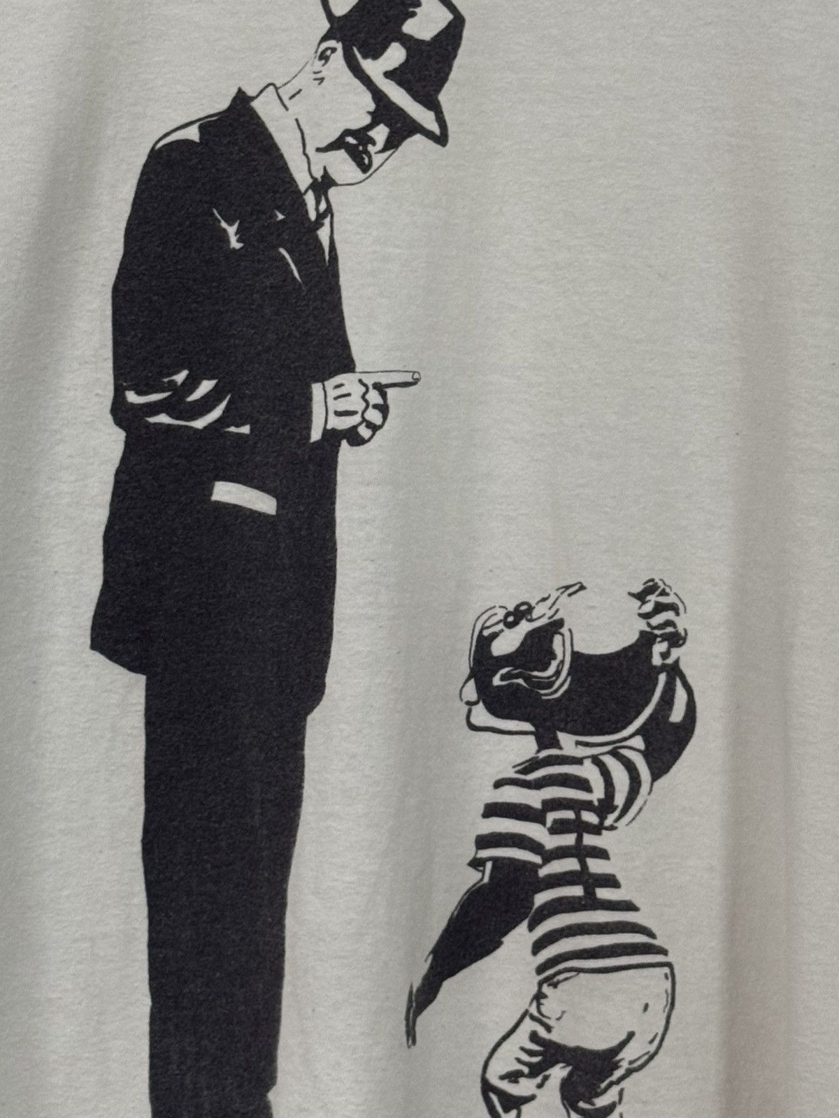 Vintage Vintage Curious George Prison Monkey T Shirt White Medium Size US M / EU 48-50 / 2 - 3 Thumbnail