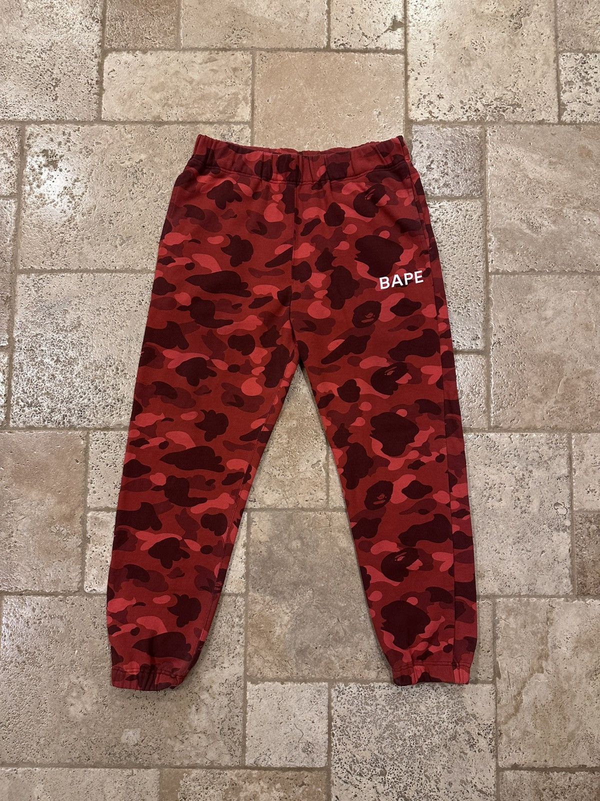 Bape A Bathing Ape Bape Red Camo Logo Sweatpants Joggers Size US 34 / EU 50 - 14 Thumbnail