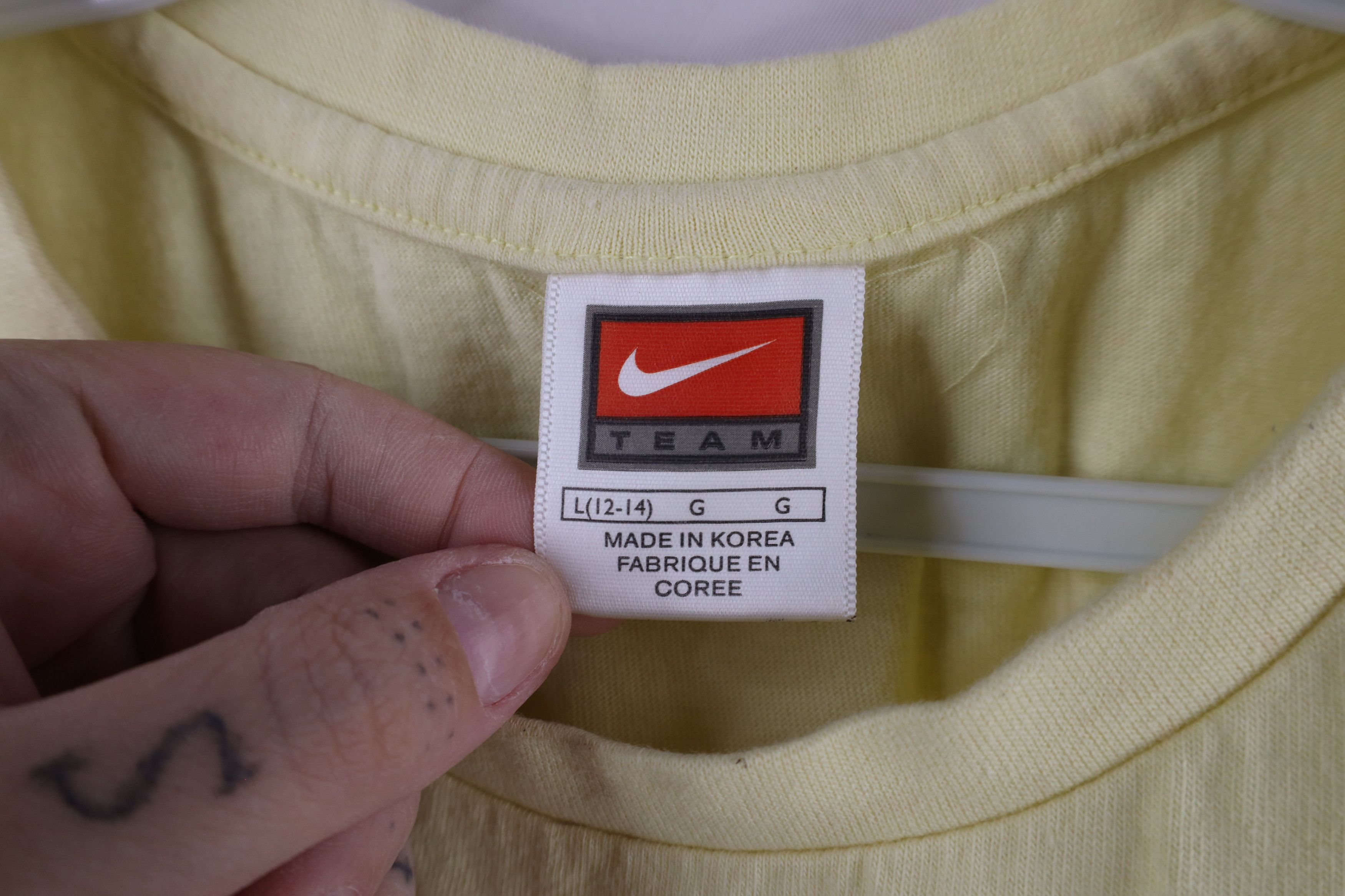 Nike × Vintage Vintage Nike Center Swoosh University of Michigan T-Shirt Size L / US 10 / IT 46 - 8 Thumbnail