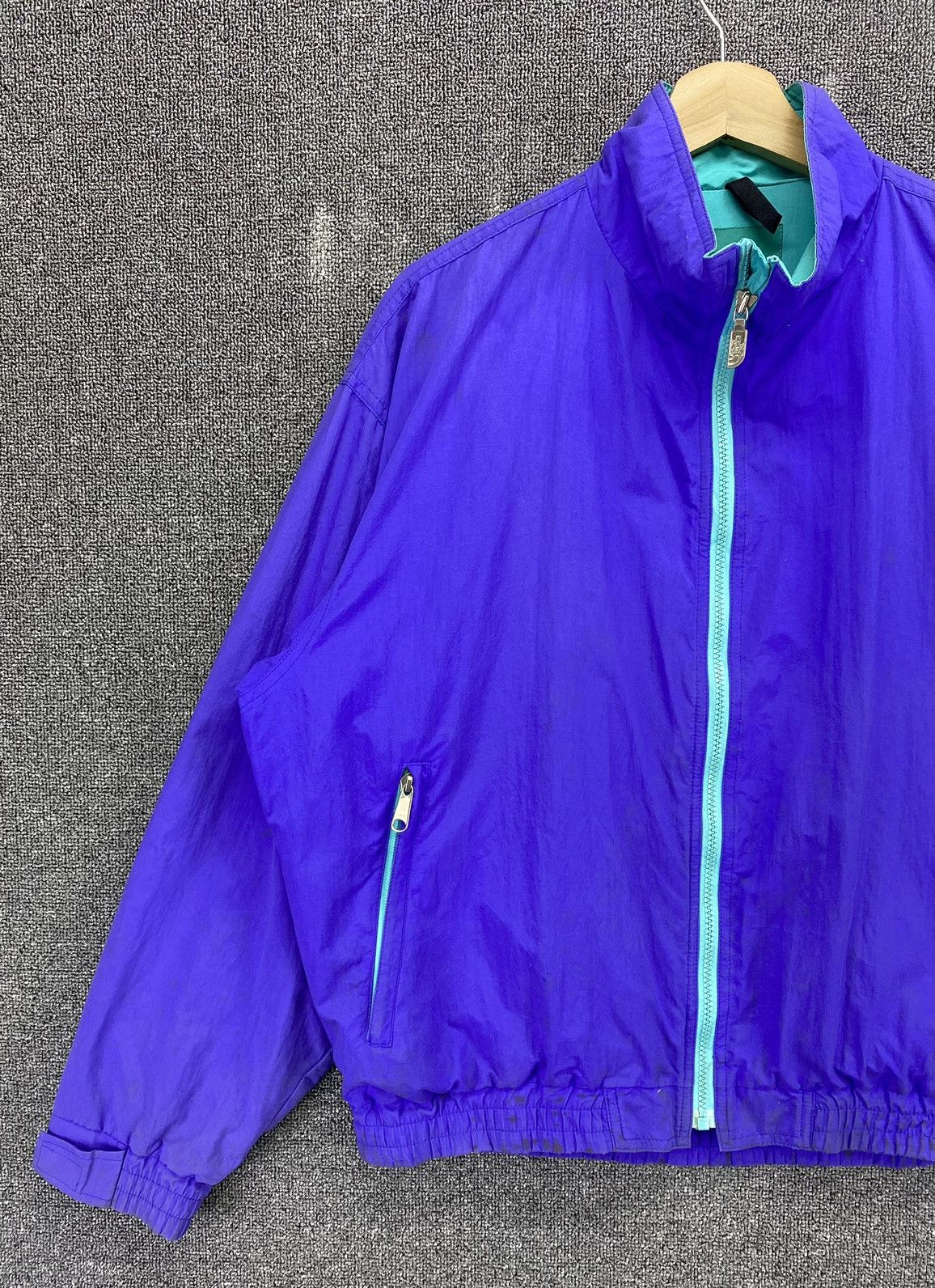 The North Face Vintage The North Face Spellout Light Jacket Size US L / EU 52-54 / 3 - 7 Thumbnail