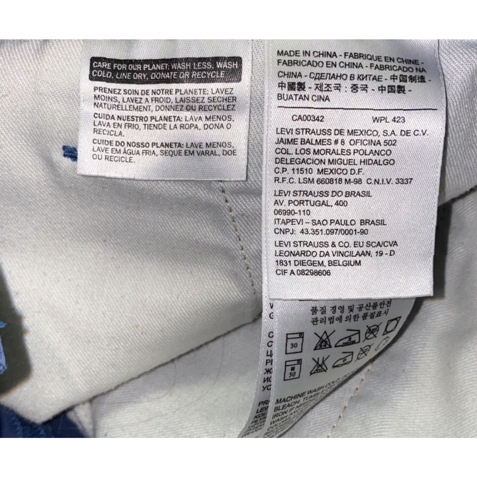 Levi's Levi’s Mens Blue Casual Pants Zip Fly 32x32 Regular Cotton Blend Flat Front Jeans Clothing Mens Regular 32 Blue Casual Pants Levi’s Size US 32 / EU 48 - 5 Thumbnail