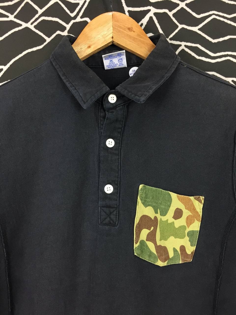 Champion × Vintage Vtg Champion Reverse Weave Camo Pocket Heavyweight Polo Tee Size US M / EU 48-50 / 2 - 3 Thumbnail