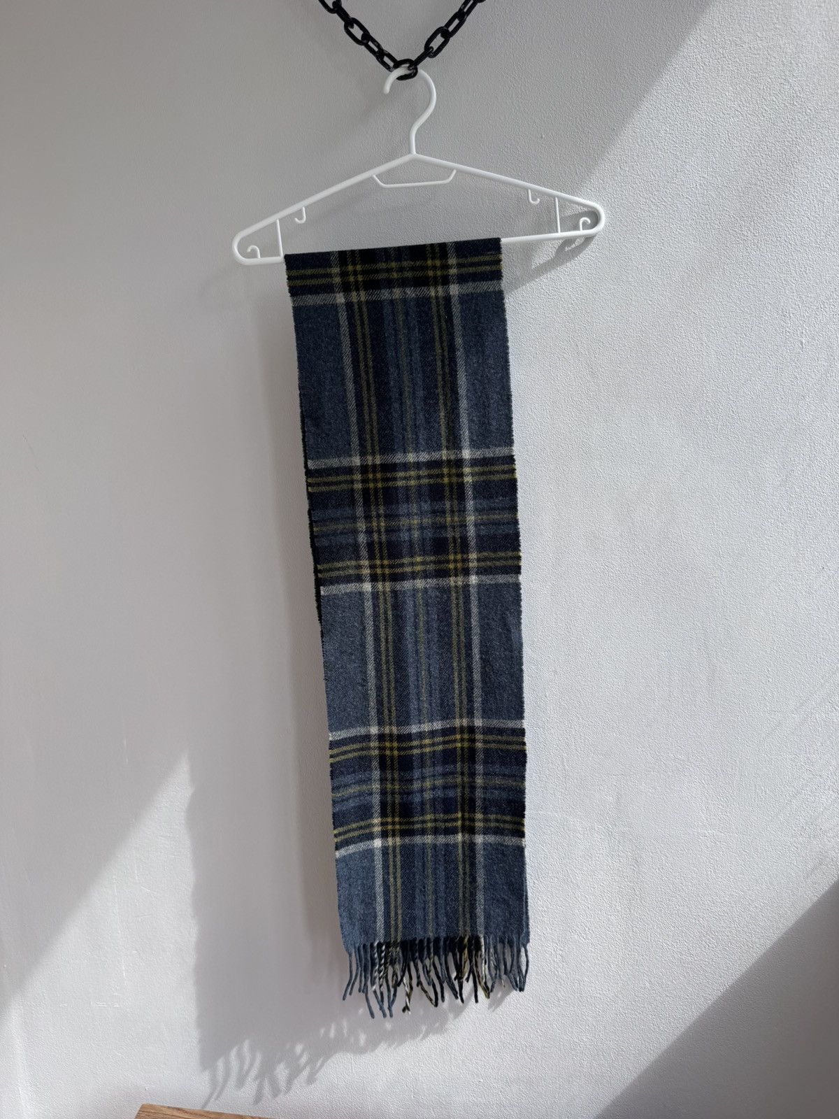Barbour Barbour Classic 100% Lambswool Tartan Plaid Scarf Green Blue Size ONE SIZE - 6 Thumbnail