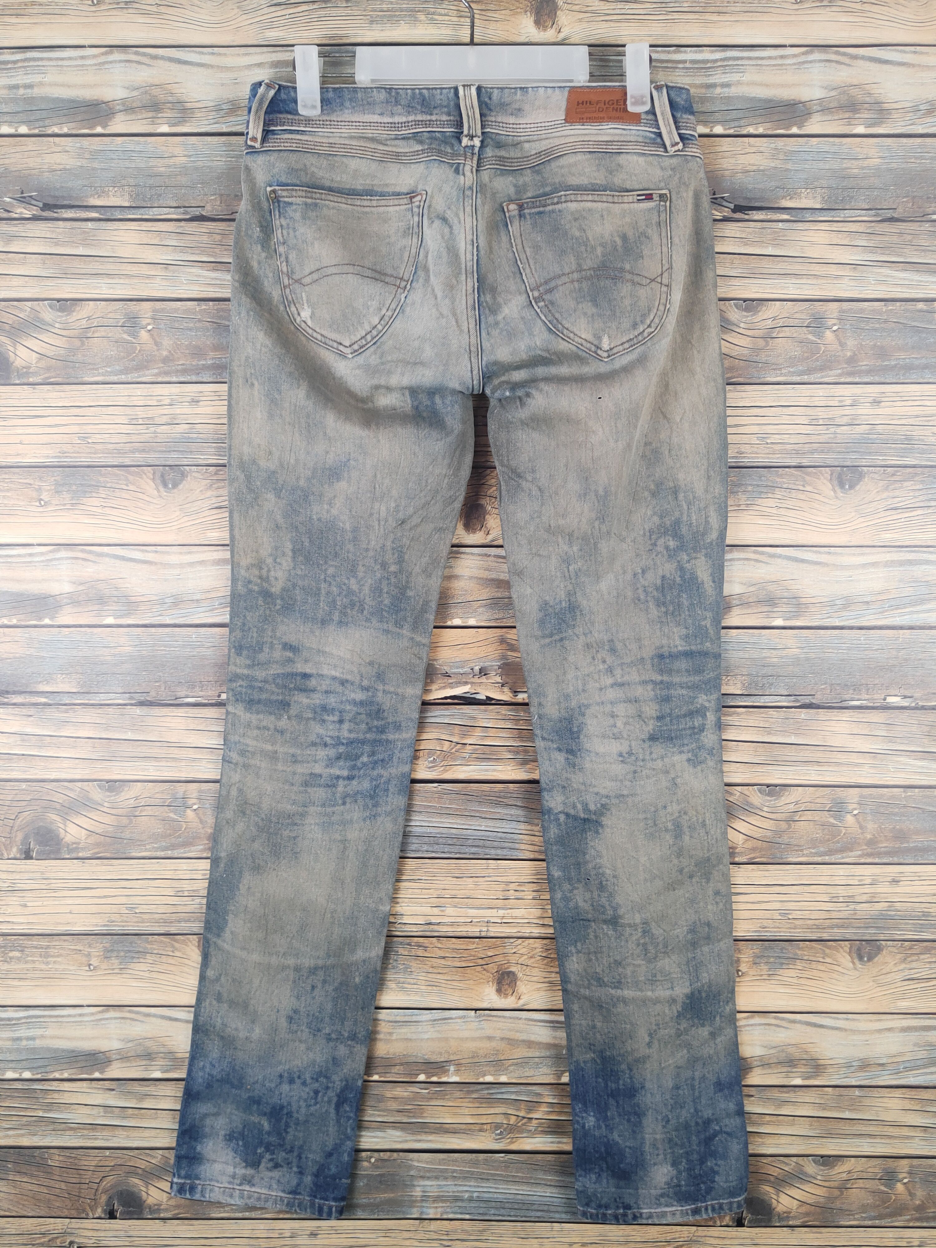 Tommy Hilfiger DL Tommy Hilfiger Blue Distressed Ripped Jeans #46-087 Size 28" / US 6 / IT 42 - 8 Thumbnail