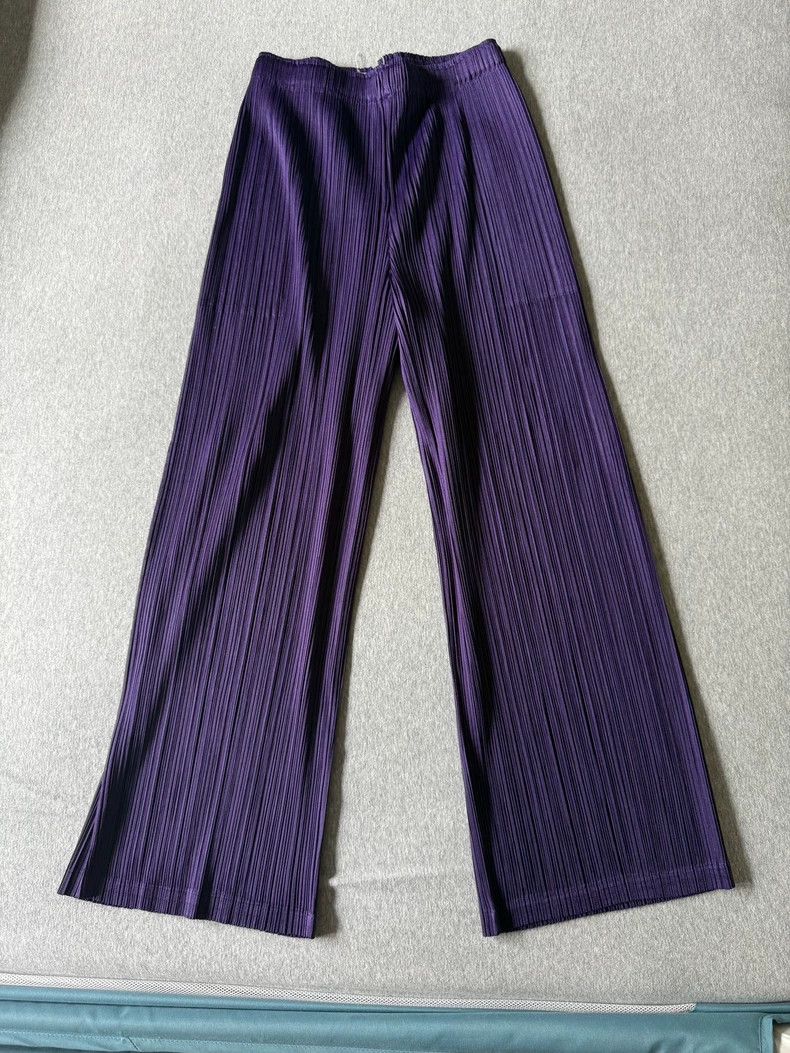 Issey Miyake Issey Miyake size:2 Purple pleated trousers Size 22" - 1 Thumbnail