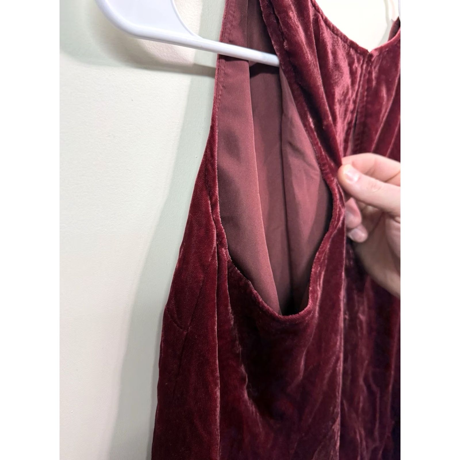 J.Crew J. Crew Velvet Sleeveless Top Burgundy Women's Size 10 Tank Round Neck Pullover Casual Party/Cocktail Size L / US 10 / IT 46 - 5 Thumbnail