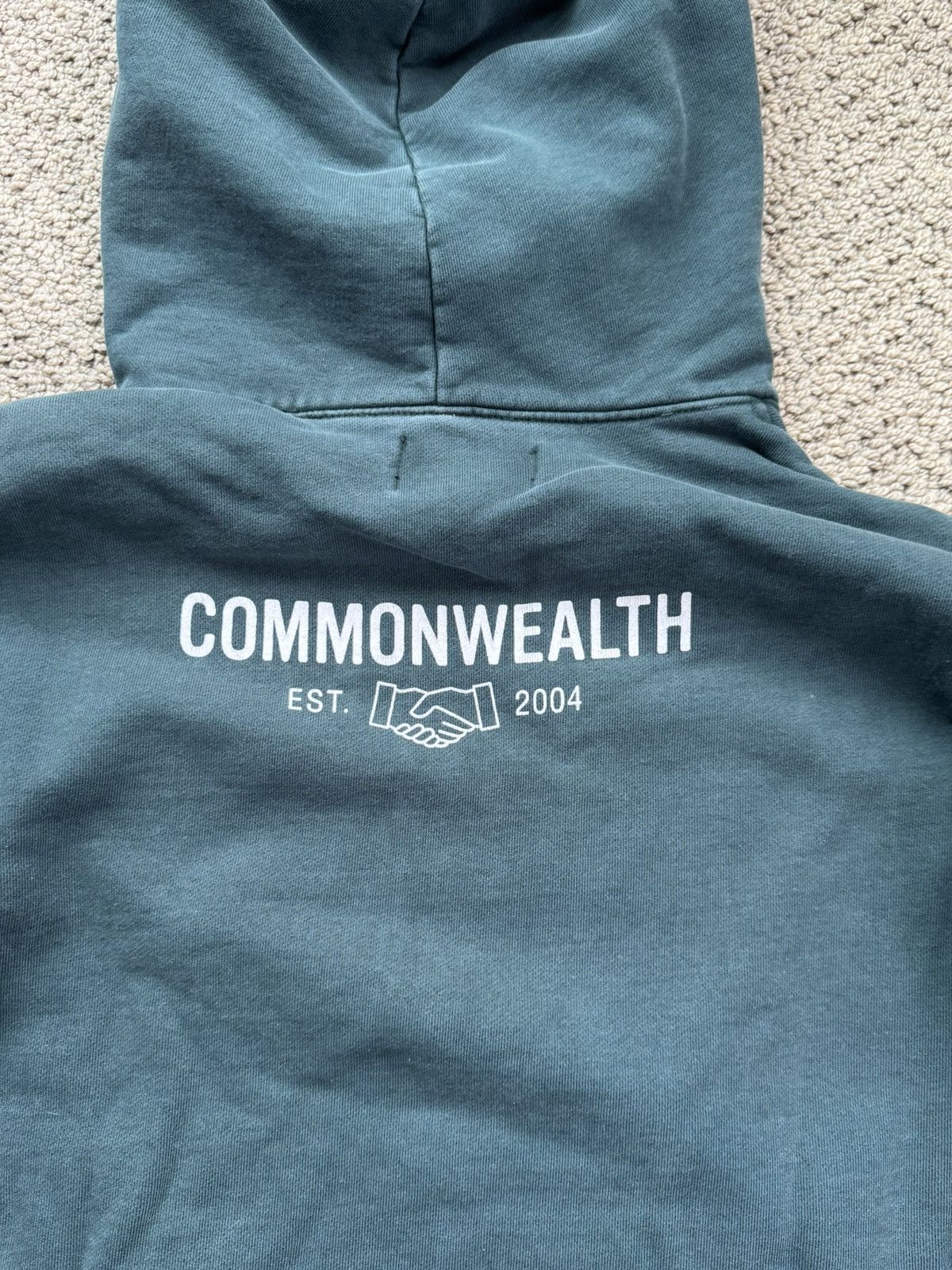 Vintage Common Wealth Faded Green Hoodie Size US M / EU 48-50 / 2 - 7 Thumbnail