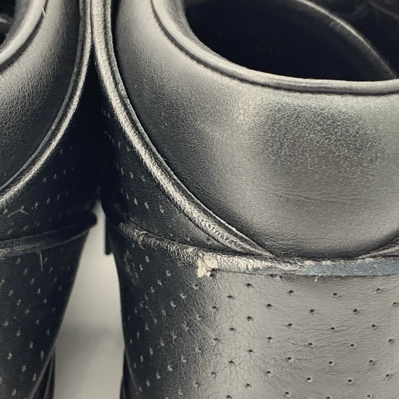 Louis Vuitton Louis Vuitton Logo Black Lace-Up High-Top Skateboarding Sho Size US 12 / IT 42 - 4 Thumbnail