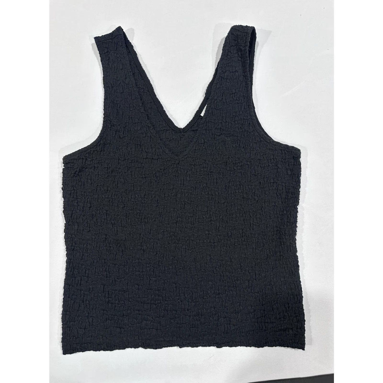 Vintage A New Day Tank M Black V Neck Sleeveless Stretch Textured Slim Grunge Whimsigoth Shirt Womens Size M / US 6-8 / IT 42-44 - 2 Thumbnail