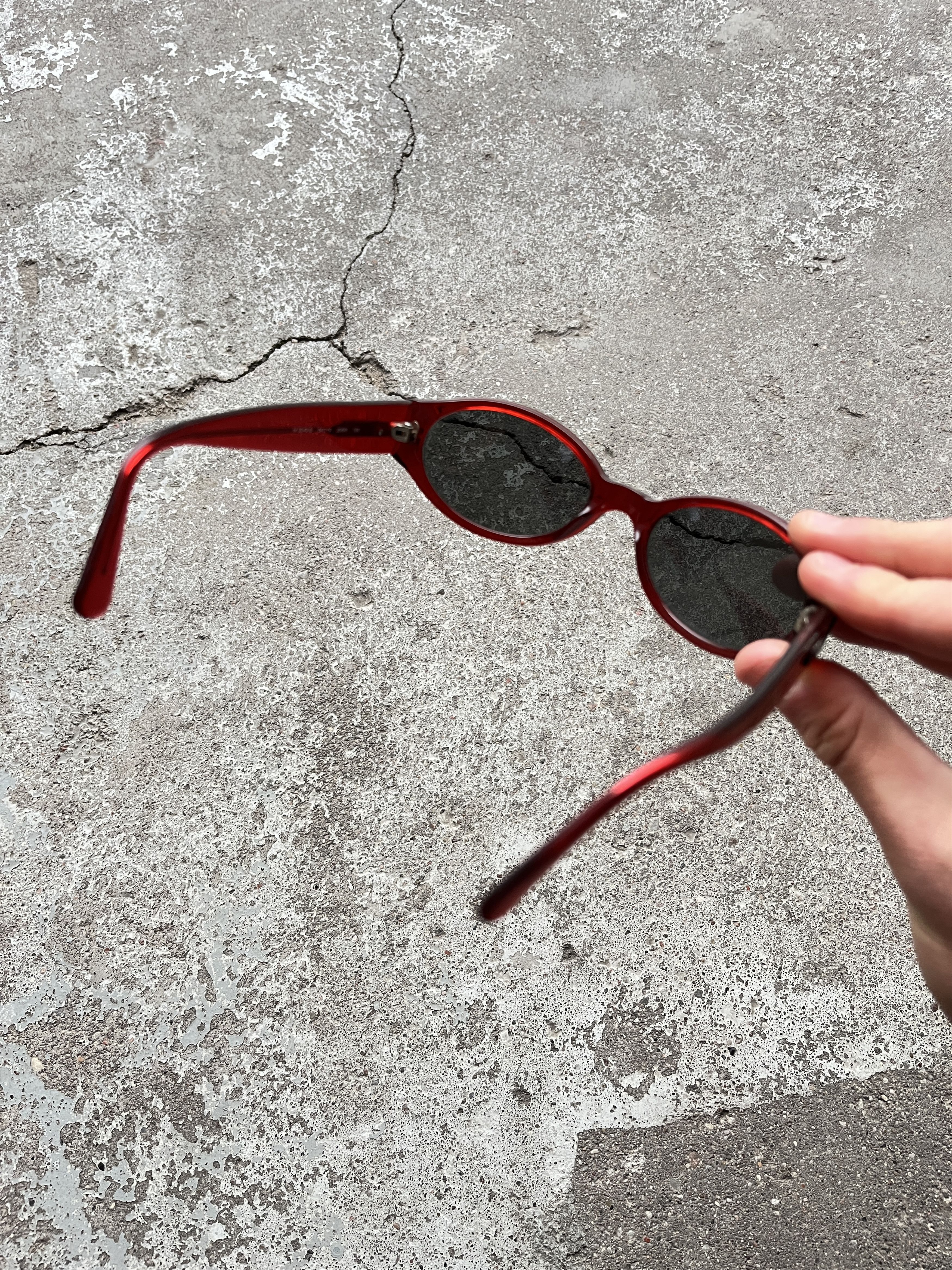 Other red moschino sunglasses sport Size ONE SIZE - 6 Thumbnail