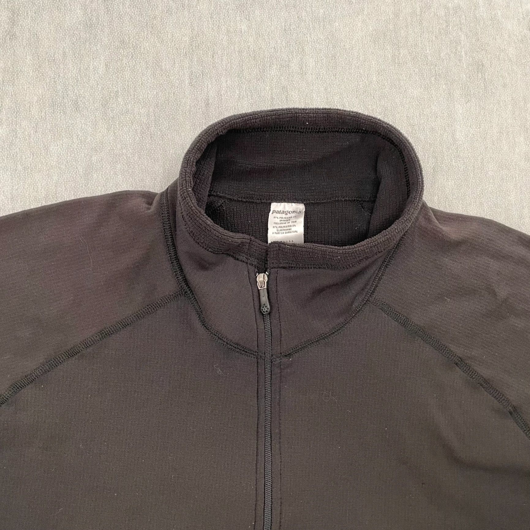 Patagonia VINTAGE Patagonia Sweatshirt Adult Large Regulator Polartec 1/2 Zip Pullover USA Size US L / EU 52-54 / 3 - 3 Thumbnail