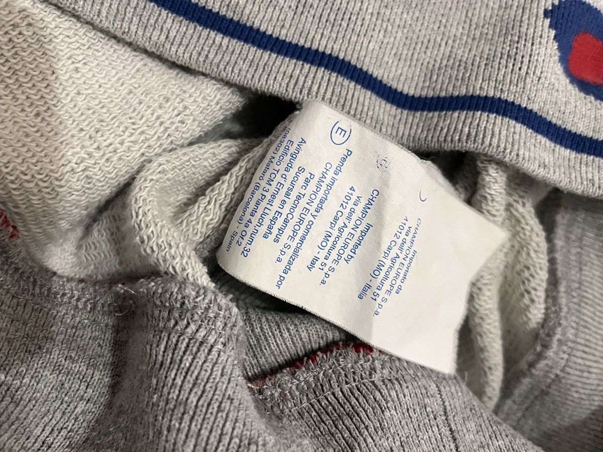 Champion Champion vintage retro Size US M / EU 48-50 / 2 - 6 Thumbnail