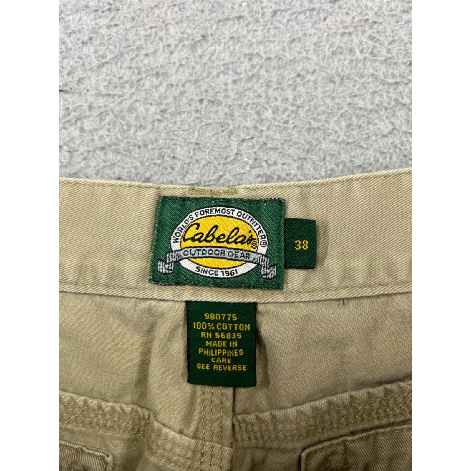 Vintage Cabela's Men Shorts Cargo Hammer Loop 38 Beige Cotton Twill Workwear Size US 38 / EU 54 - 3 Thumbnail
