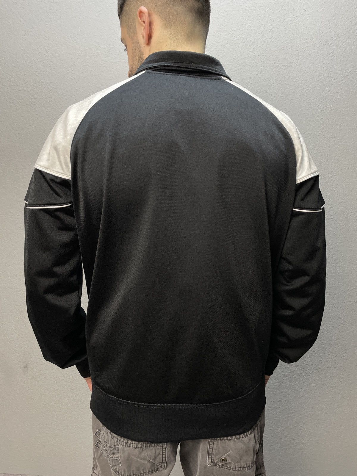 Vintage Vintage Nike Windbreaker Y2K Drill Nylon Multicolour Jacket Size US L / EU 52-54 / 3 - 3 Thumbnail
