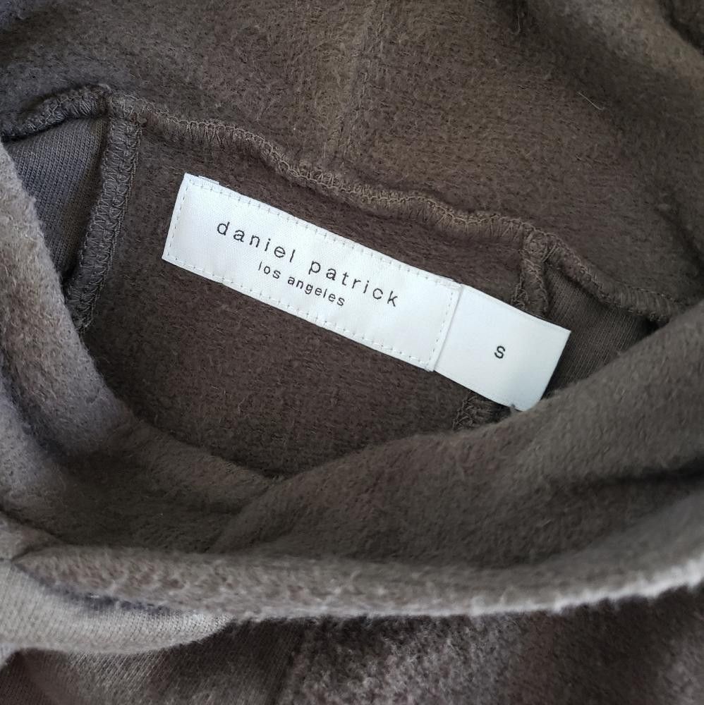 Daniel Patrick Olive Cropped Daniel Patrick Classic Road Hoodie Size S / US 4 / IT 40 - 3 Thumbnail