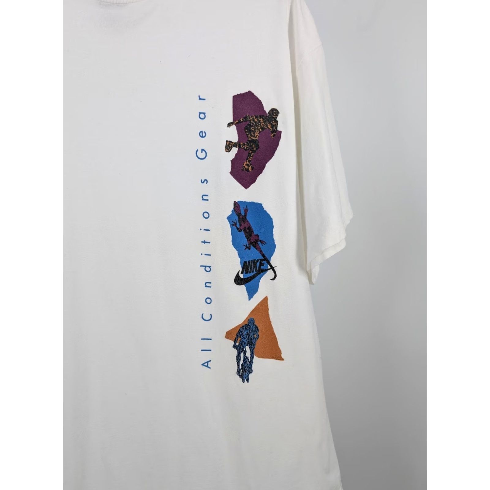 Nike ACG VINTAGE Nike ACG USA Graphic T Shirt XL White 90s Sports Outdoor Logo Crew Neck Short Sleeve Men Size US XL / EU 56 / 4 - 5 Thumbnail