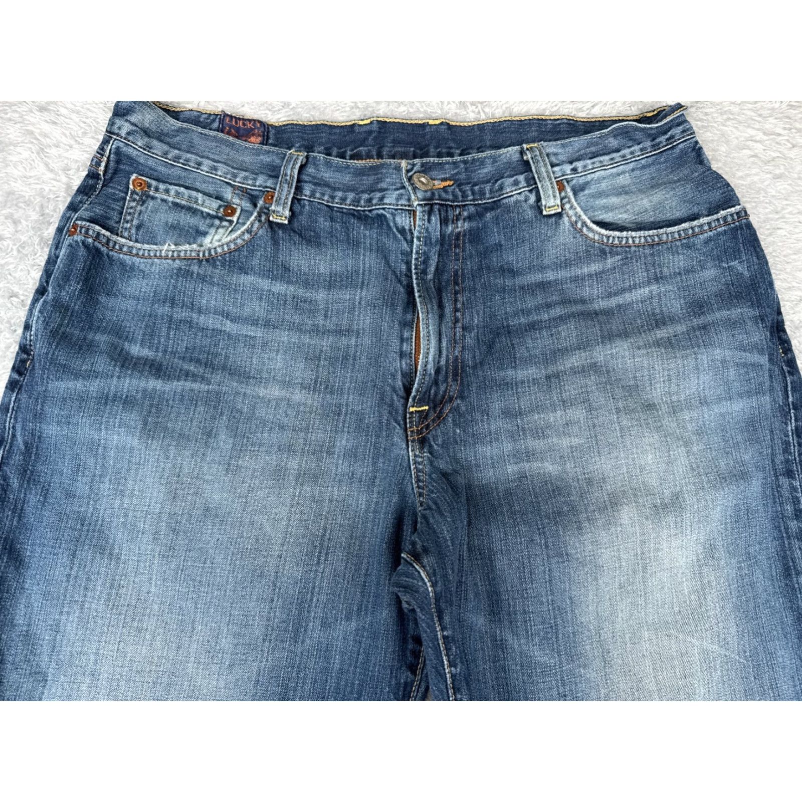 Lucky Brand VINTAGE Lucky Brand Jeans Mens 36x33 Blue Denim Bootcut Ashbury 181 100% Cotton Size US 36 / EU 52 - 4 Thumbnail