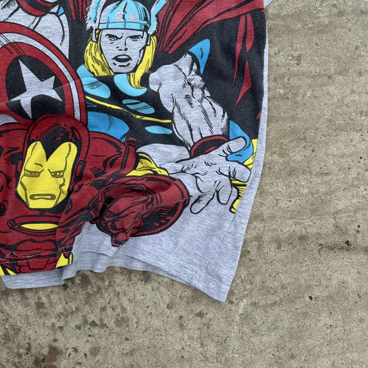 Cartoon Network × Japanese Brand × Marvel Comics Vintage Japanese Style Adult Marvel T-shirts Thror Hulk Y2K Size US L / EU 52-54 / 3 - 5 Thumbnail