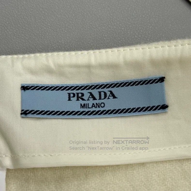 Prada Prada Beige big gold pin leather label sheep wool tweed sk Size 24" / US 00 / IT 34 - 5 Thumbnail