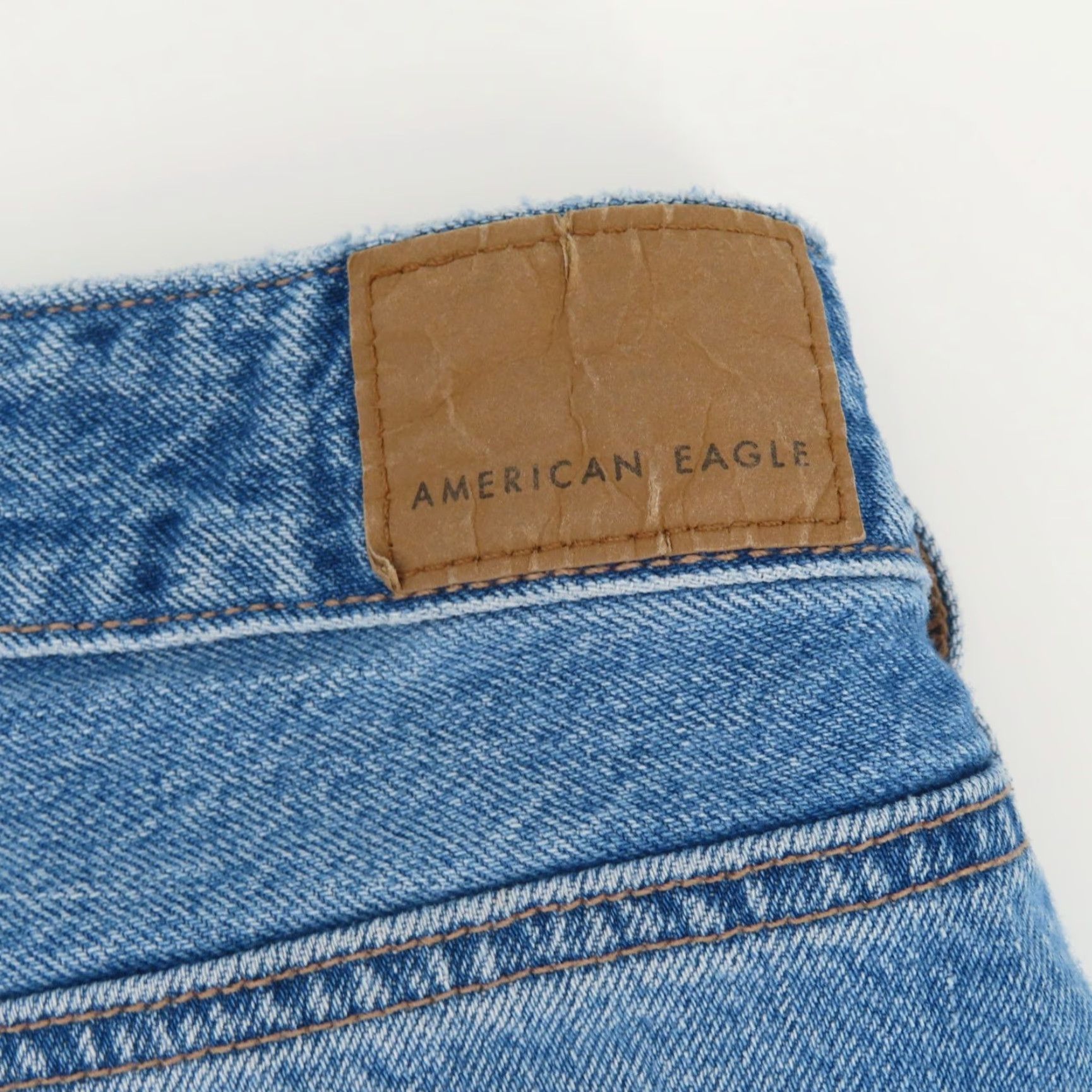 American Eagle Outfitters VINTAGE American Eagle Outfitters Women Tomgirl Short Blue Distressed Denim Jean Cotton Size 26" / US 2 / IT 38 - 7 Thumbnail