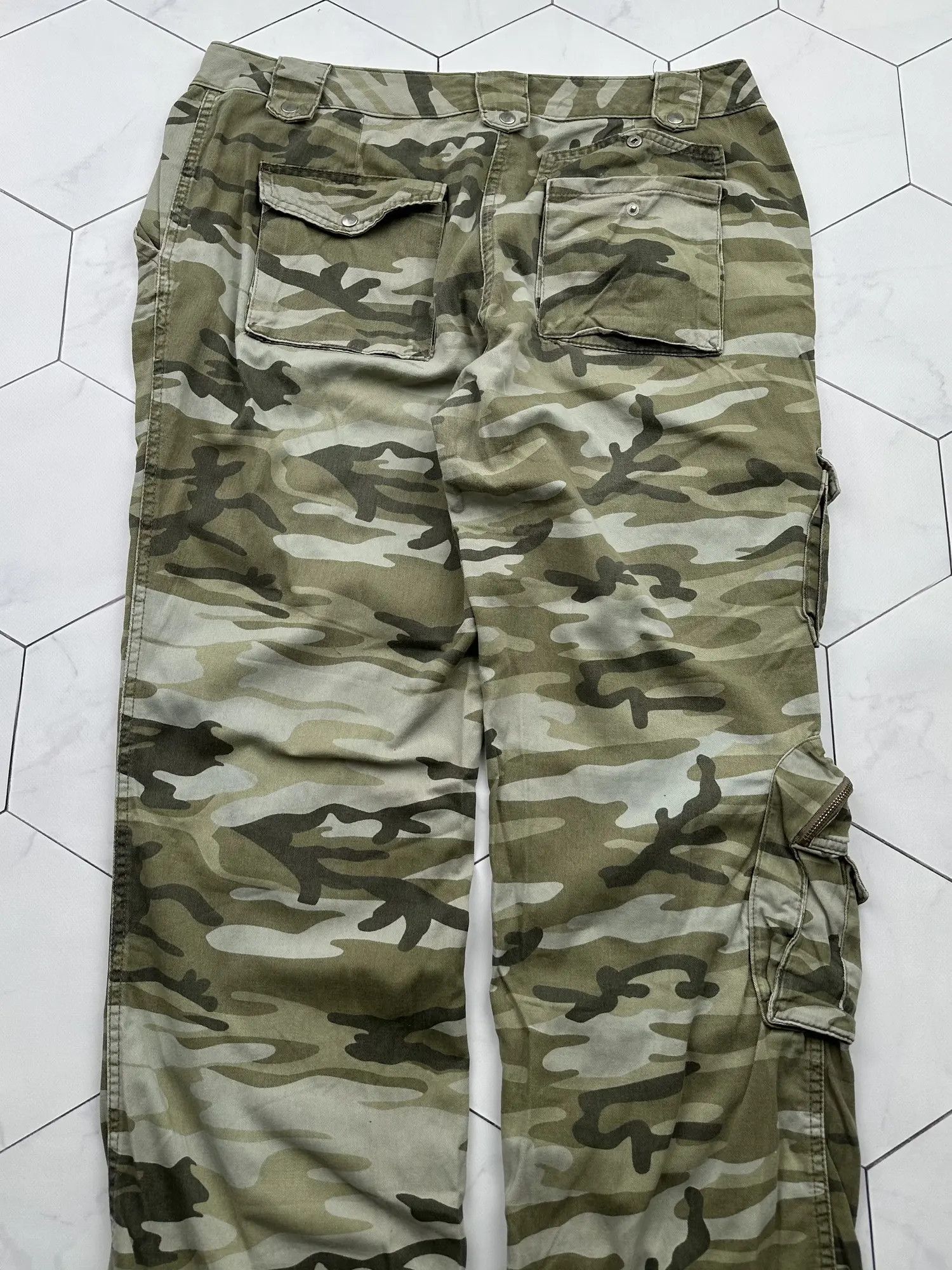 Japanese Brand Vintage Bondage Cargo Pants E2 Size US 34 / EU 50 - 7 Thumbnail