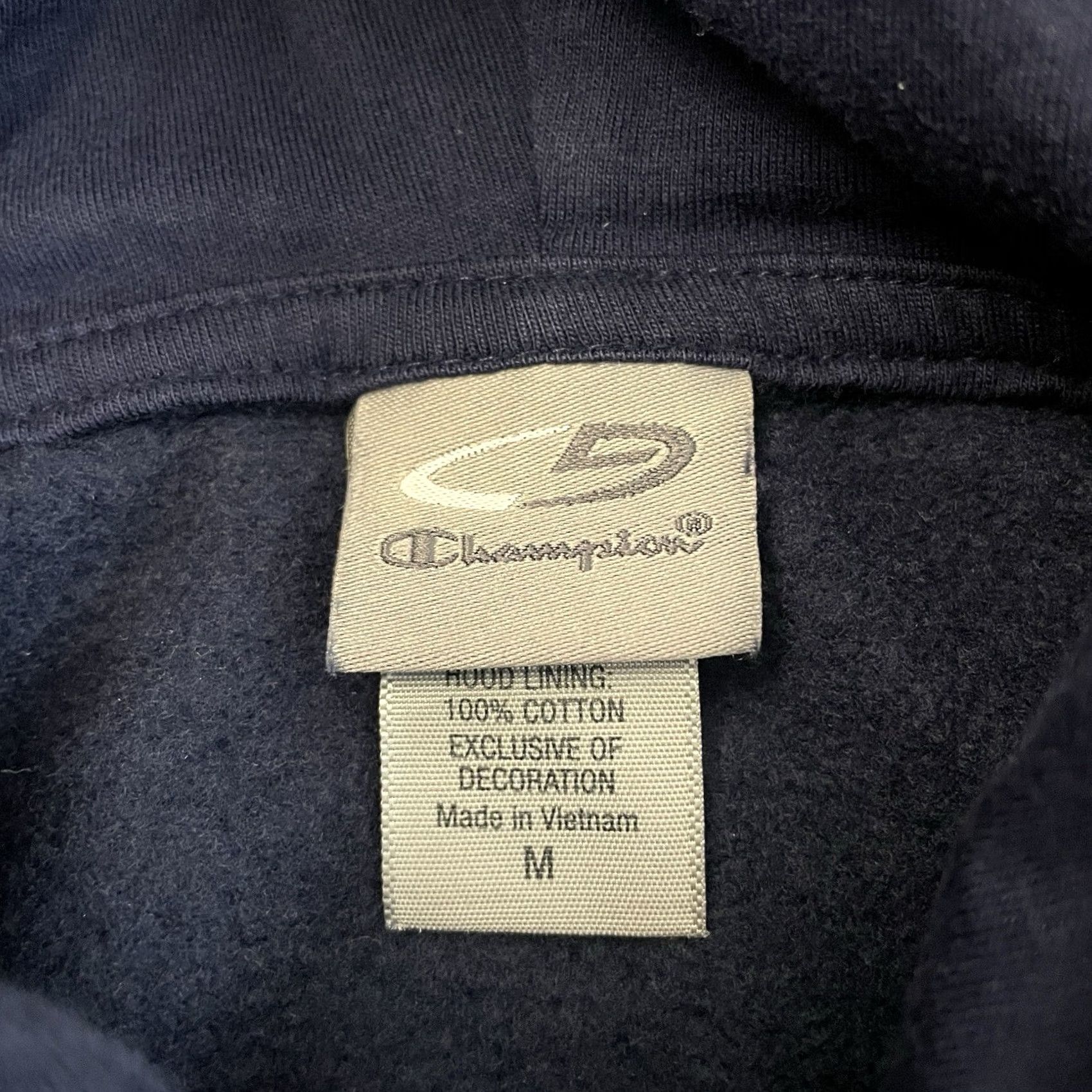 Champion VINTAGE Champion Hoodie Adult Medium Blue Sweatshirt Logo Embroidered Pullover Pocket Hooded Mens Size US M / EU 48-50 / 2 - 4 Thumbnail