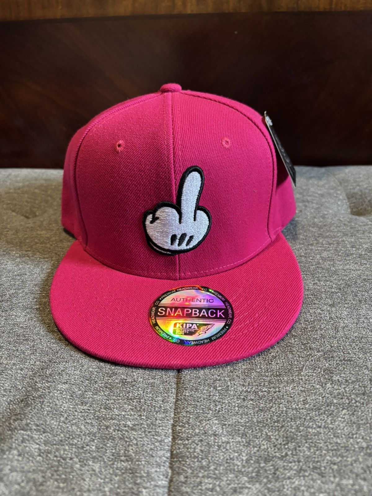Other Pink snapback with Mickey Mouse middle finger Size ONE SIZE - 1 Thumbnail