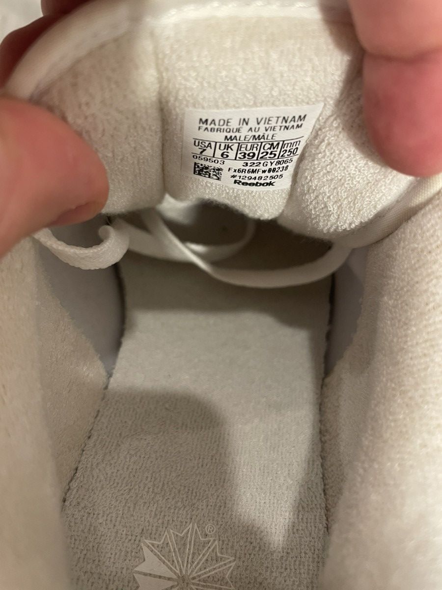 JJJJound × Reebok JJJJound Redbox IV NPC II White Size US 7 / EU 40 - 10 Thumbnail