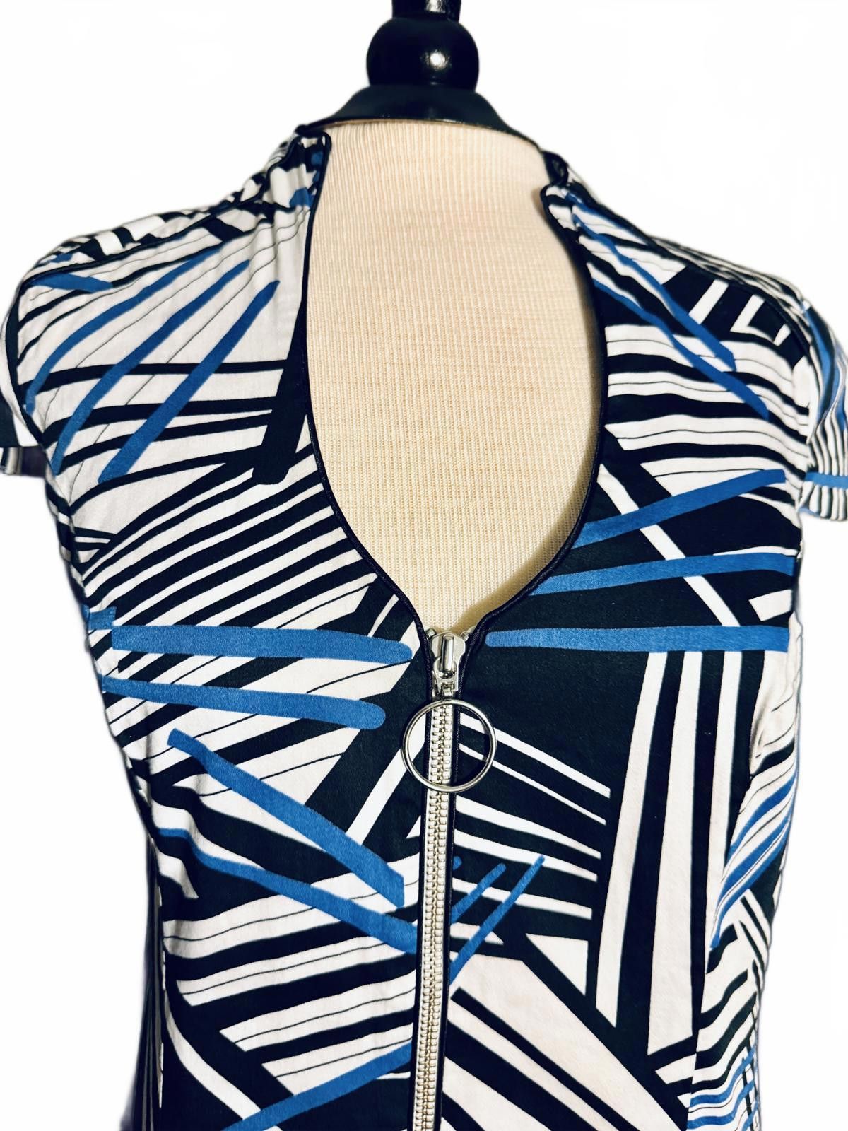 Designer Volup Wiggle Pencil dress by Kaleidoscope Plus Size Size XL / US 12-14 / IT 48-50 - 2 Thumbnail