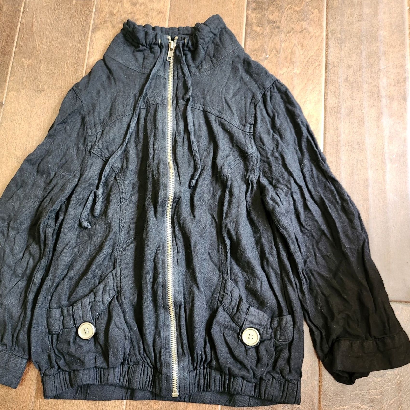 Vintage Mine Juniors Jacket Lightweigh t Black Full Zip Hip Length Sz Small Shirt Womens Small Black Knit Rayon Zipper Short Spring 90s Hippie Style Velvet? Size S / US 4 / IT 40 - 4 Thumbnail