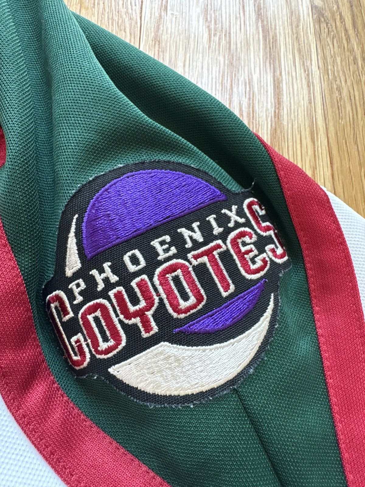 Ccm Phoenix Coyotes CCM VTG 90s Hockey Jersey Made In Canada XL Size US XL / EU 56 / 4 - 13 Thumbnail