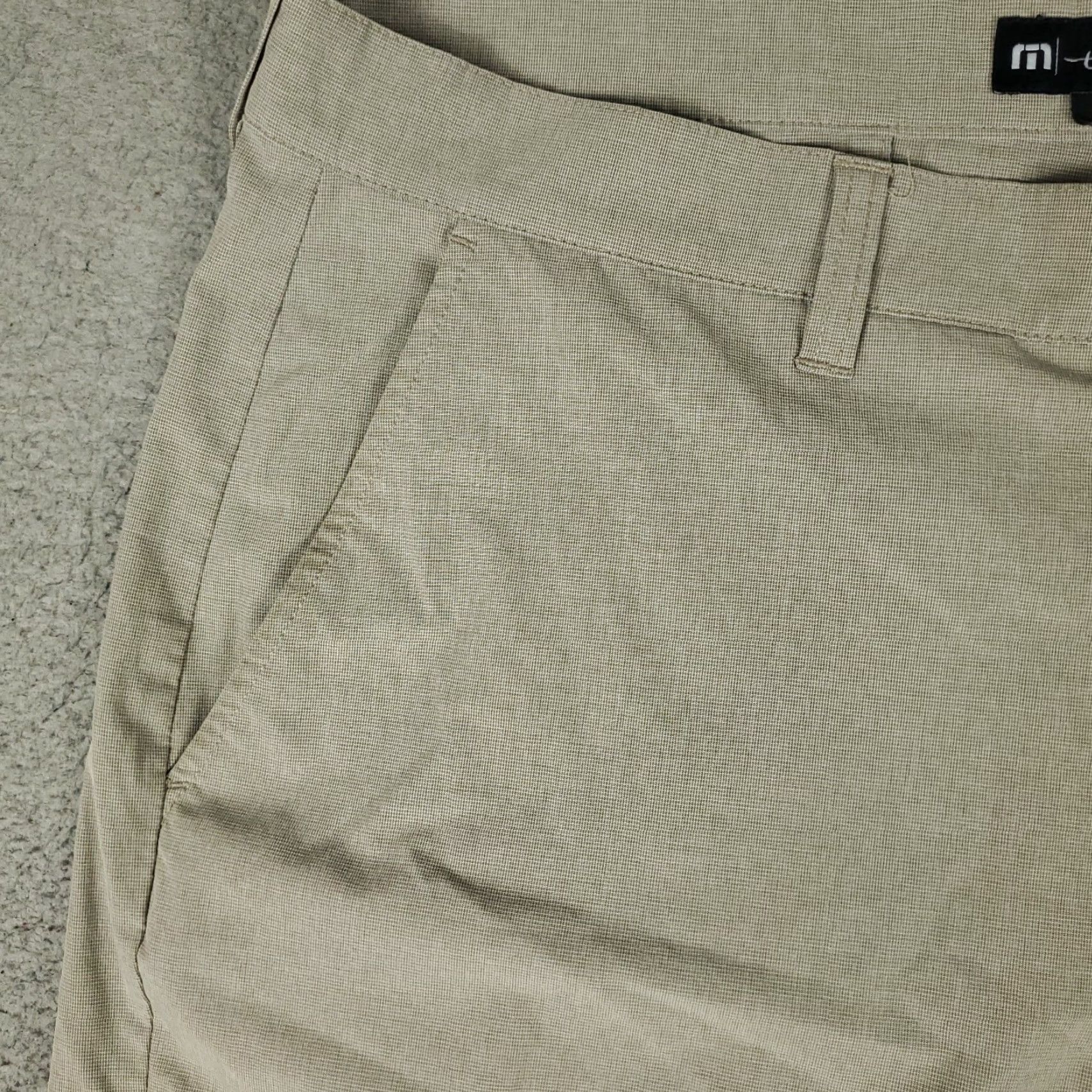 TravisMathew Travis Mathew Shorts Mens 37 Beige Golf Flat Front Slash Pockets Chino Size US 37 - 2 Thumbnail