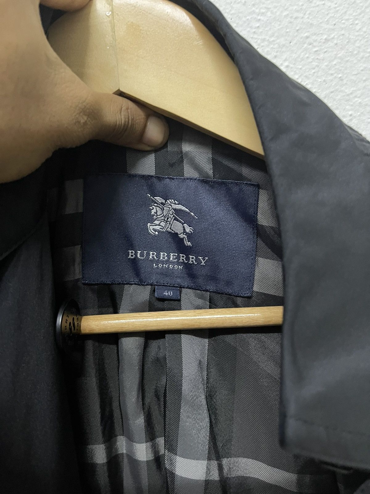 Burberry × Japanese Brand × Vintage VINTAGE BURBERRY LONDON TRENCH COAT JACKET SIZE 40 WOMEN Size S / US 4 / IT 40 - 17 Thumbnail