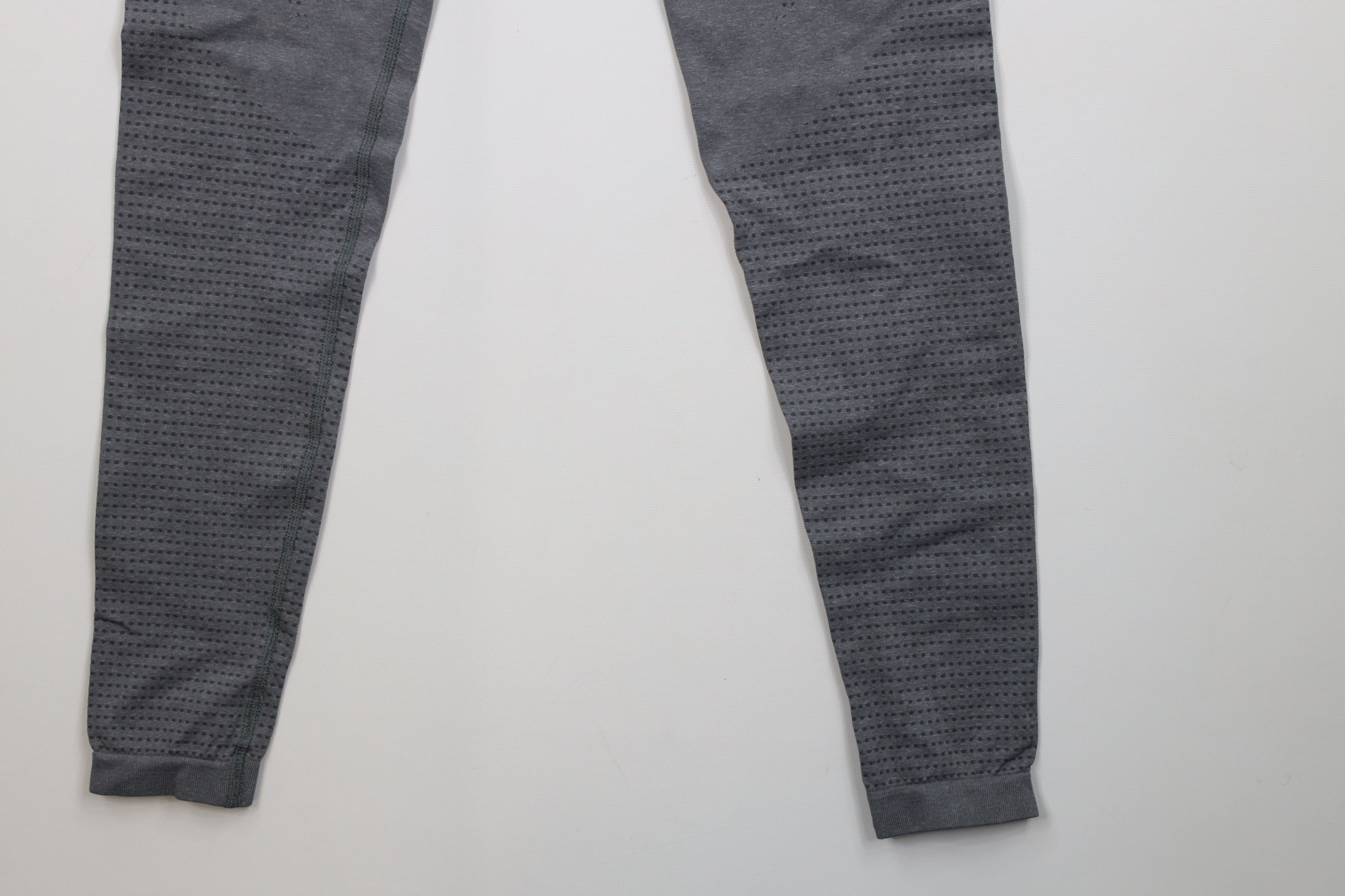 Gymshark Gymshark Gym Yoga Running Workout Leggings Pants Gray Size 23" - 4 Thumbnail