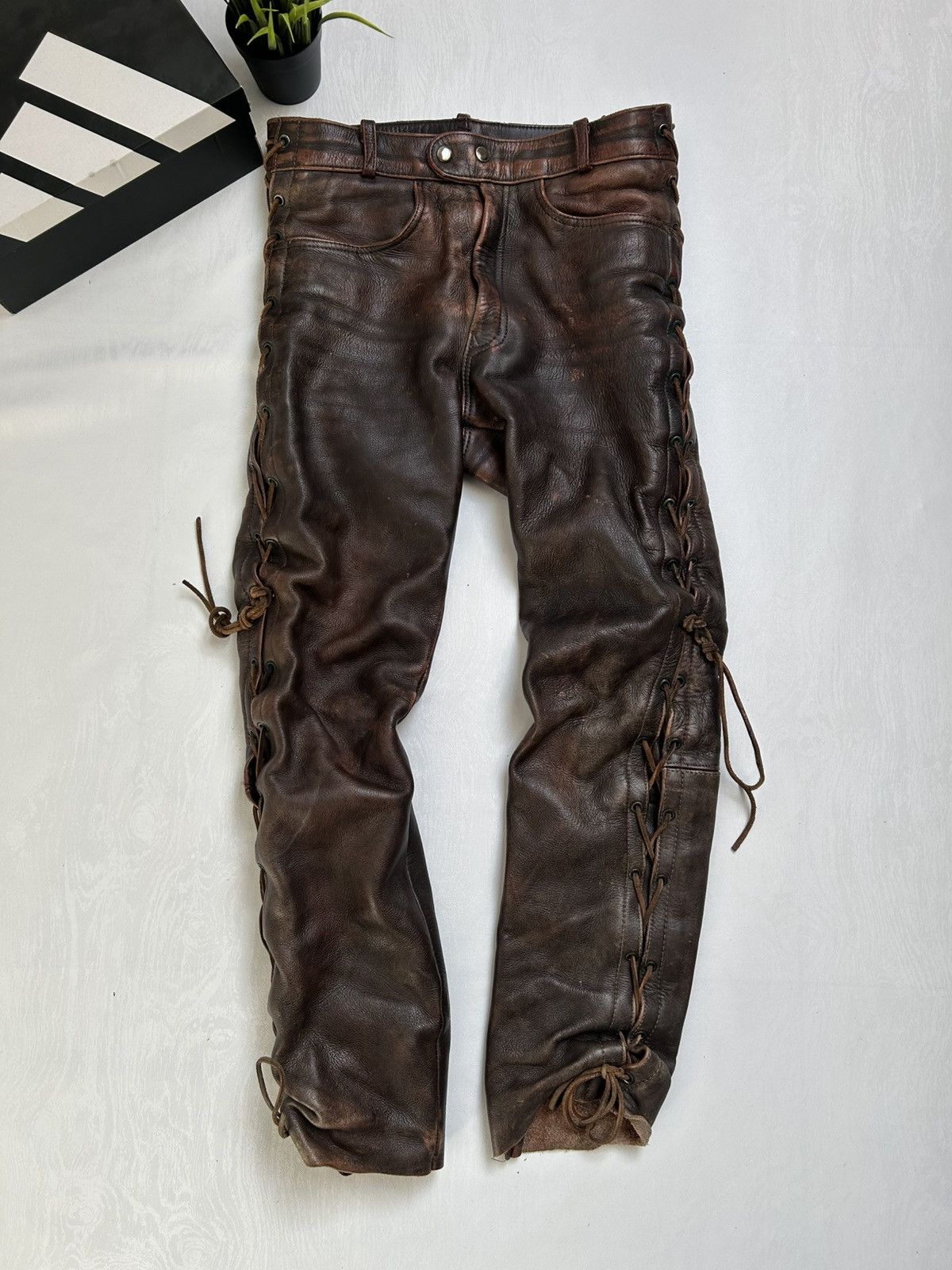 Vintage Heavy Vintage Leather Lace-Up Pants 90s Biker Archive Style Size 32" / US 10 / IT 46 - 1 Thumbnail
