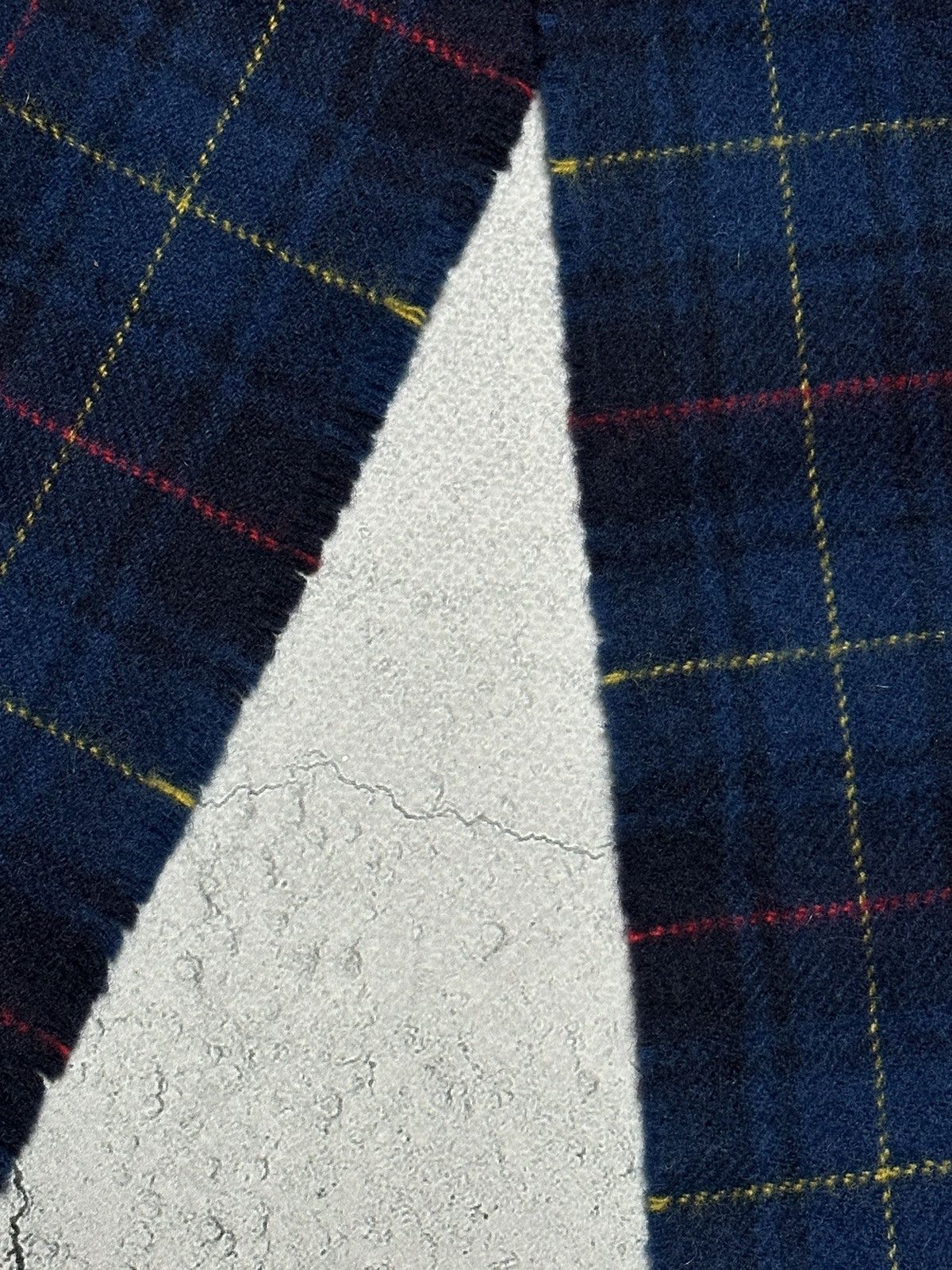Lacoste 🐊Vintage Lacoste Wool Plaid Scarf Muffler Size ONE SIZE - 6 Thumbnail