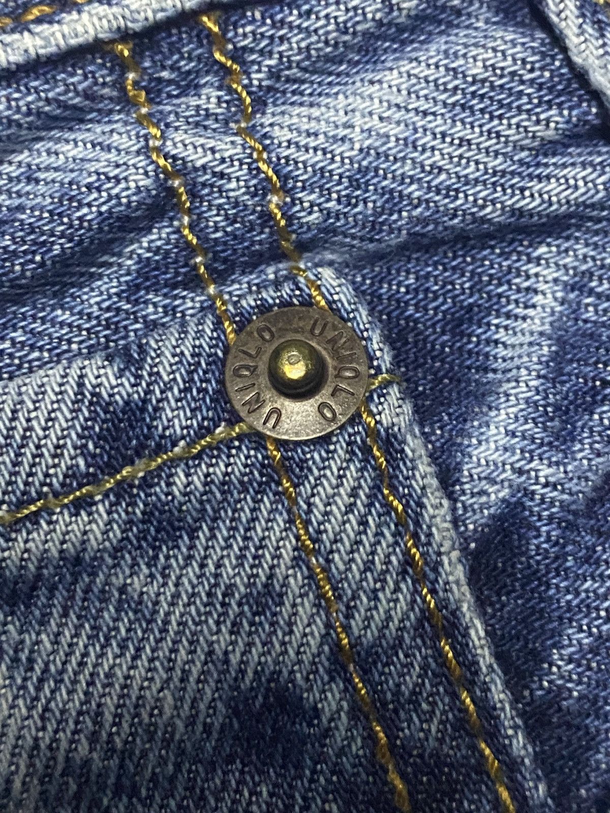 Uniqlo Vintage Japanese Brand Uniqlo Blue Wash Straight loose Jeans Size US 33 - 8 Thumbnail