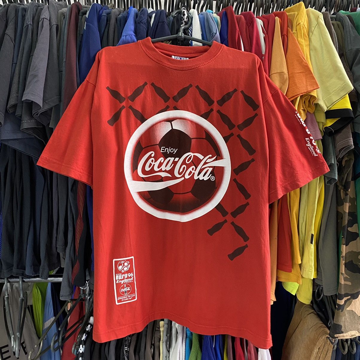 Vintage Vintage Coca Cola England Euro 1994 Overprinted tee Size US L / EU 52-54 / 3 - 1 Thumbnail