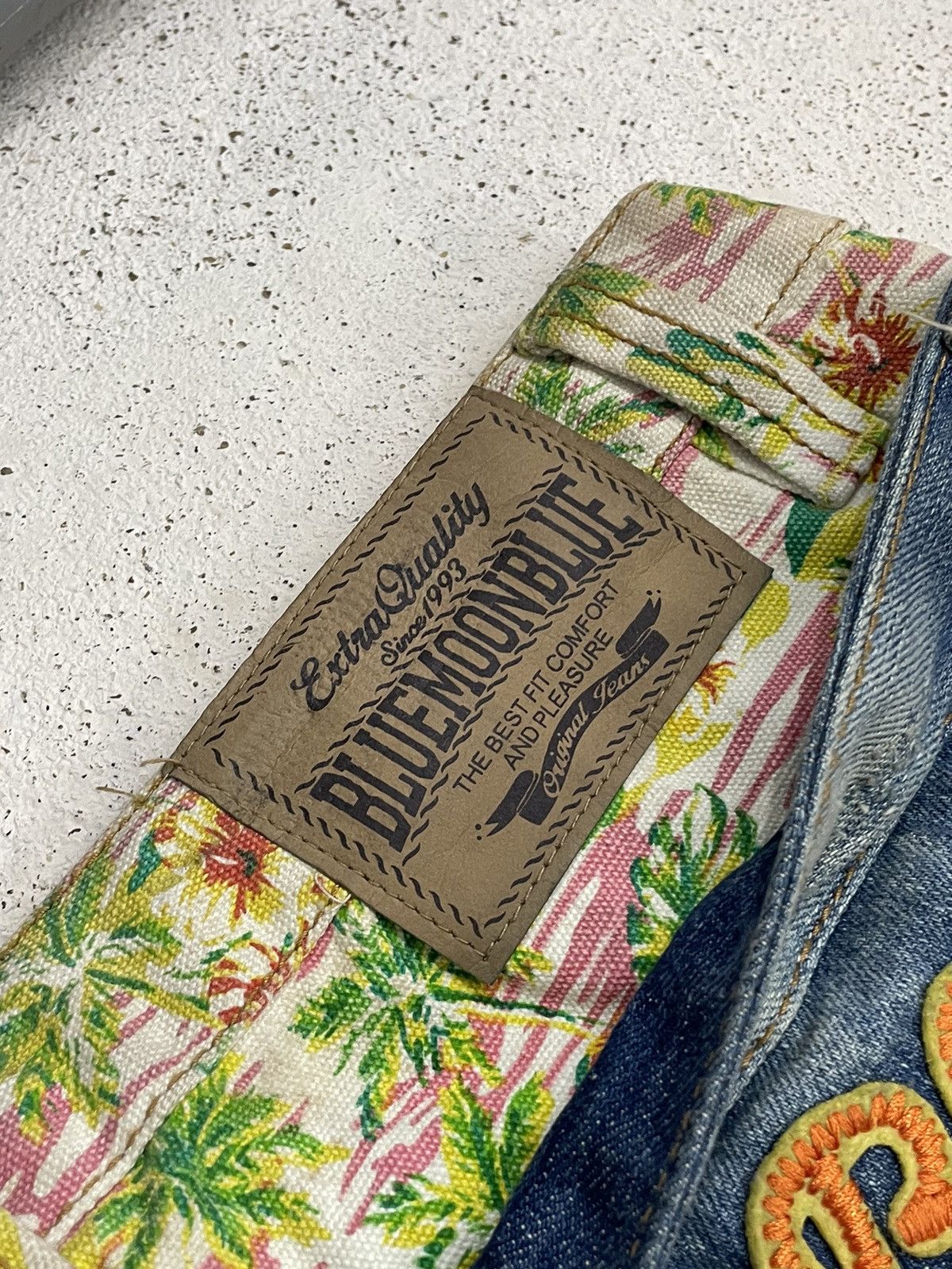 Blue Blue Japan Double Waist Moon Blue Floral Hawai Distress Hard Stiching Size US 28 / EU 44 - 23 Thumbnail