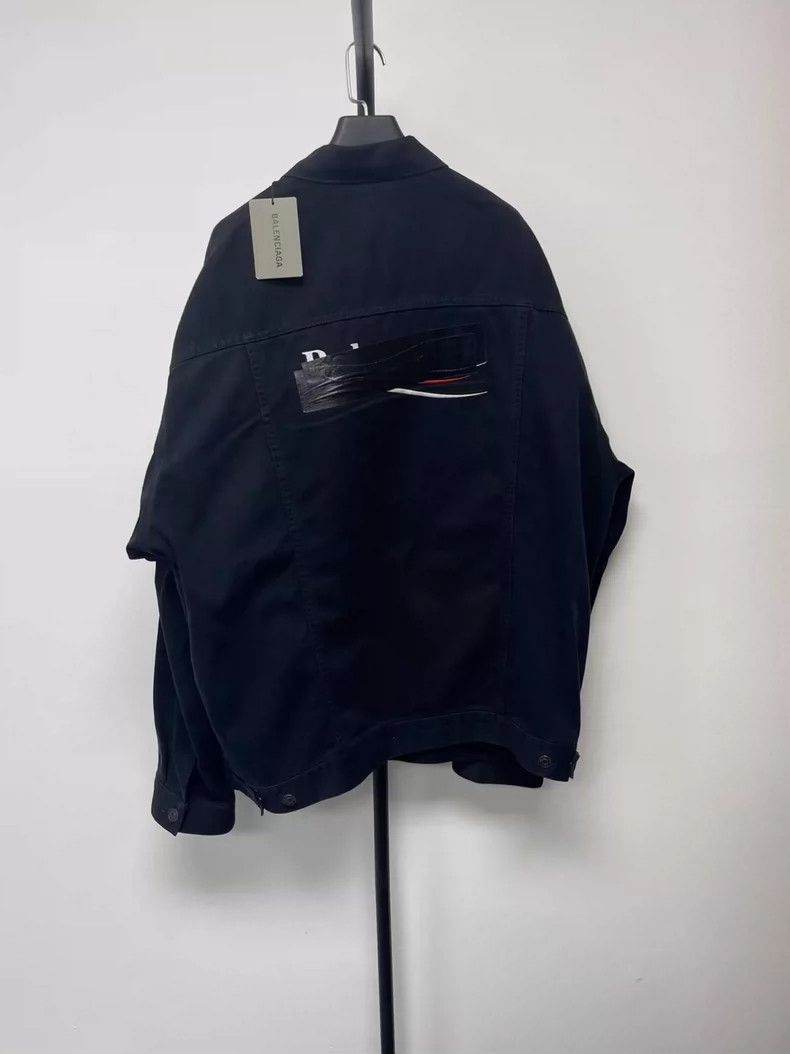 Balenciaga Balenciaga Logo print single-breasted denim jacket at back Size US S / EU 44-46 / 1 - 1 Thumbnail