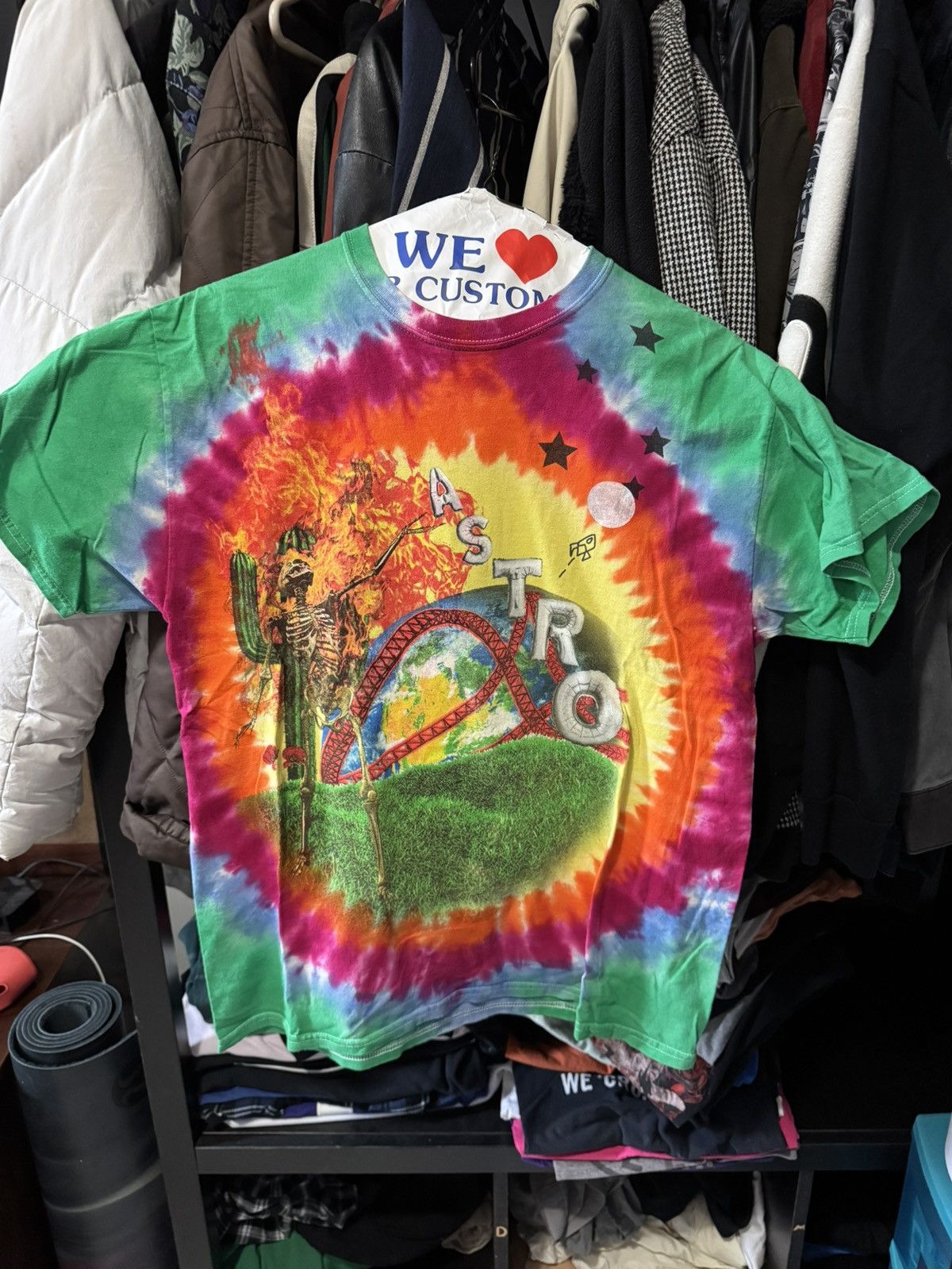 Travis Scott tie dye astroworld merch tee Size US L / EU 52-54 / 3 - 1 Thumbnail
