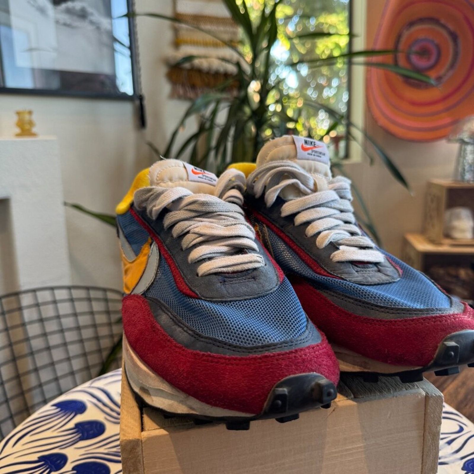 Nike Nike Sacai LDWaffle Varsity Blue Varsity Red, Men’s 10.5 Size US 10.5 / EU 43-44 - 3 Thumbnail