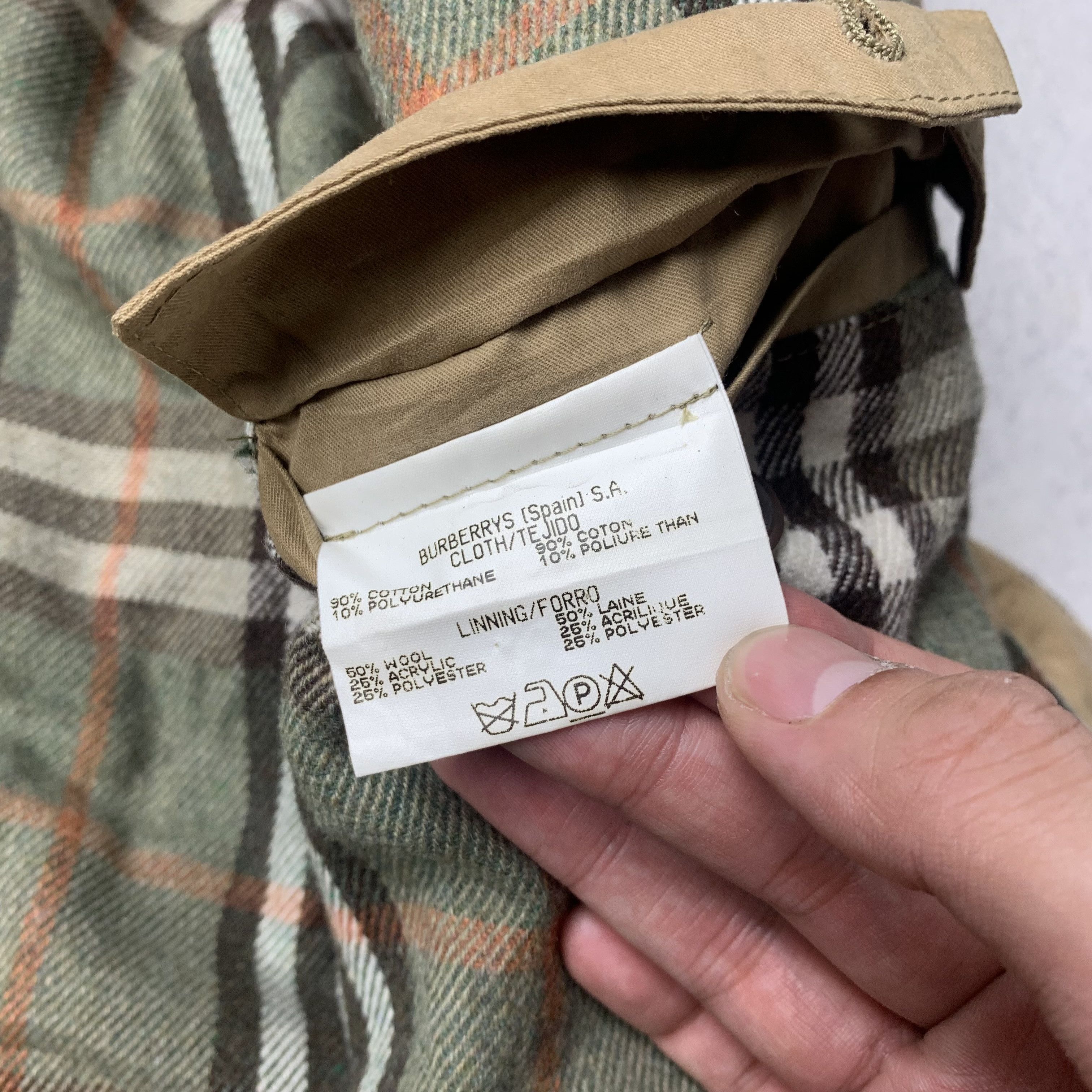 Burberry Vintage Burberry Coat Jacket Size US M / EU 48-50 / 2 - 9 Thumbnail